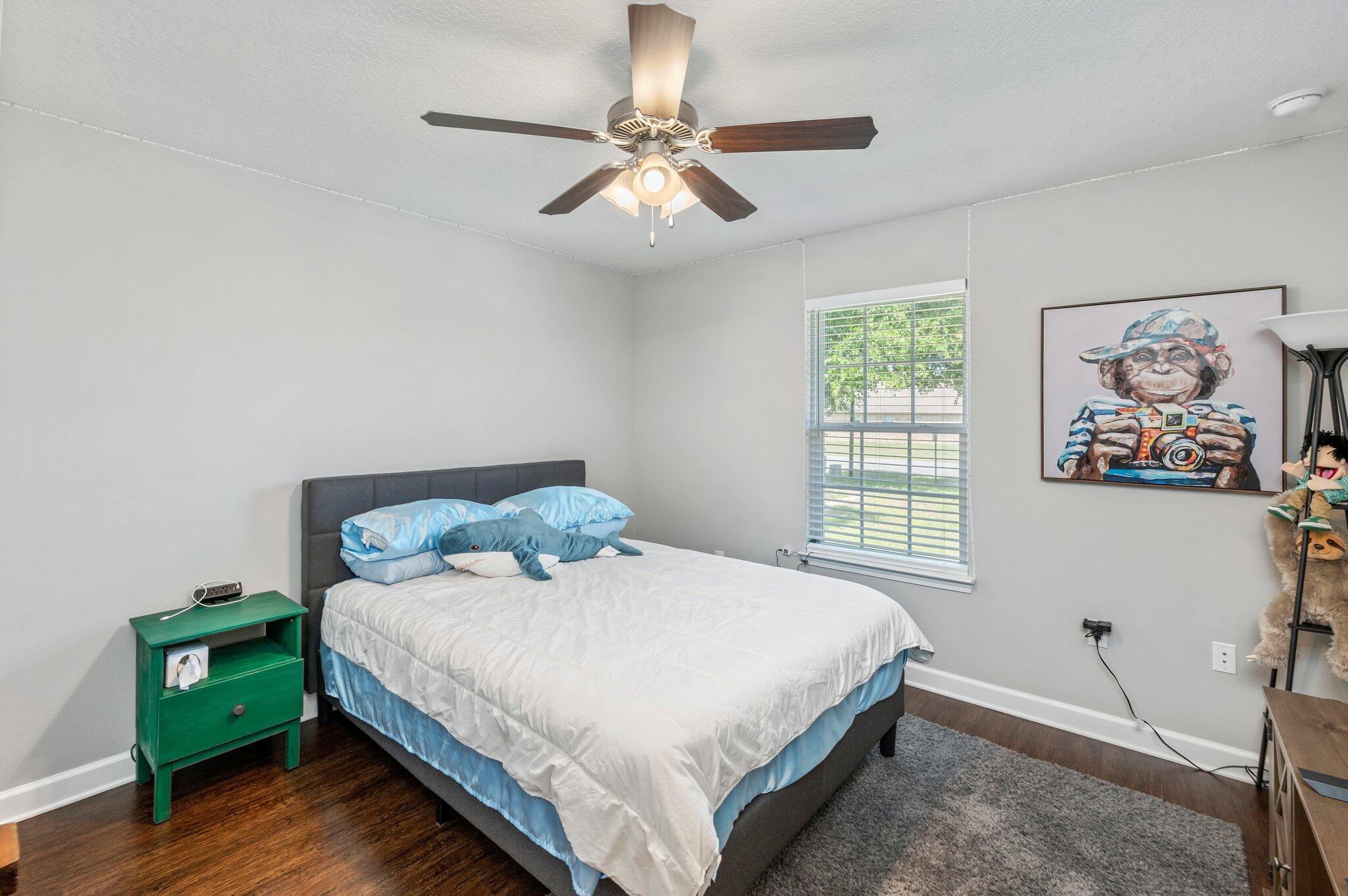 MAGNOLIA LAKE - Residential