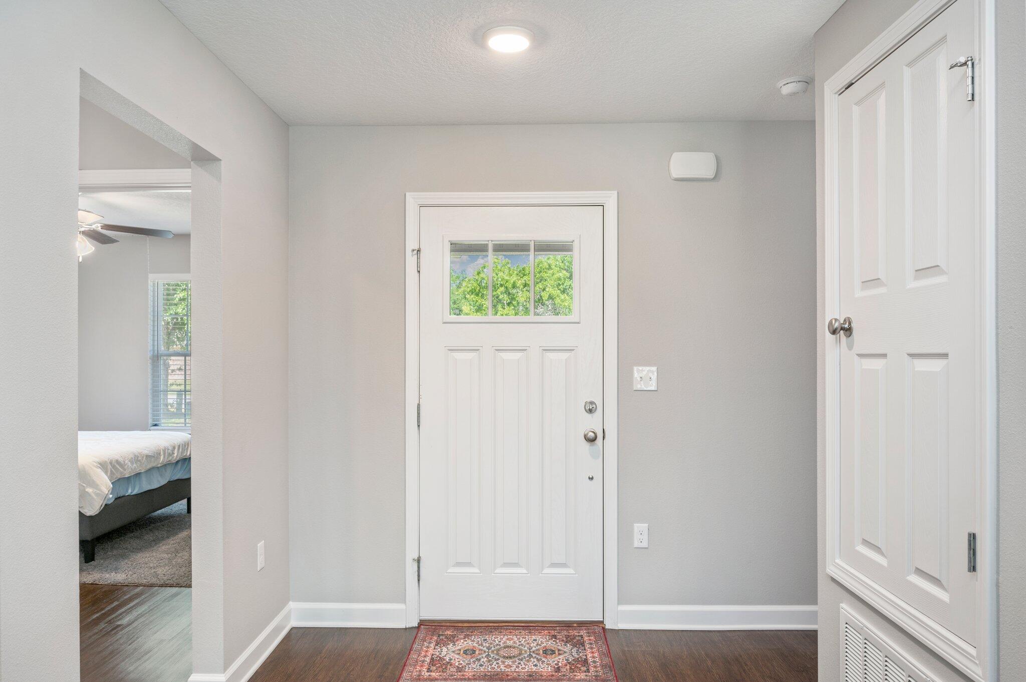 MAGNOLIA LAKE - Residential