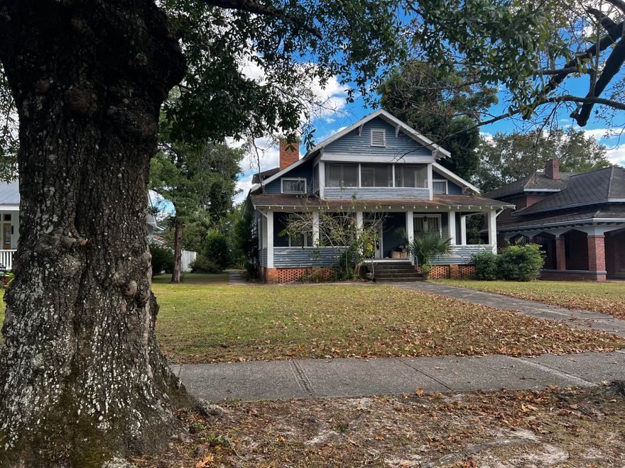 Well here is a chance to own a historic home built in 1921 on Circle Drive in Lake Defuniak.  This large home is a two story home with a full 2280 sq ft basement, making this 6,800 interior sq. footage. This home is the closest thing to getting an original 1921 home in 2022!  It boosts 6 foot windows has 9.5 ft bead board ceilings, 10 inch baseboards, 8 foot wide hallway, hardwood floors, heard pine stairs, 3 fireplaces, clawfoot tubs, over 1000 sp ft of patios.  This home has great bones!  It needs some TLC to make it shine back to its former glory but this home would be special!