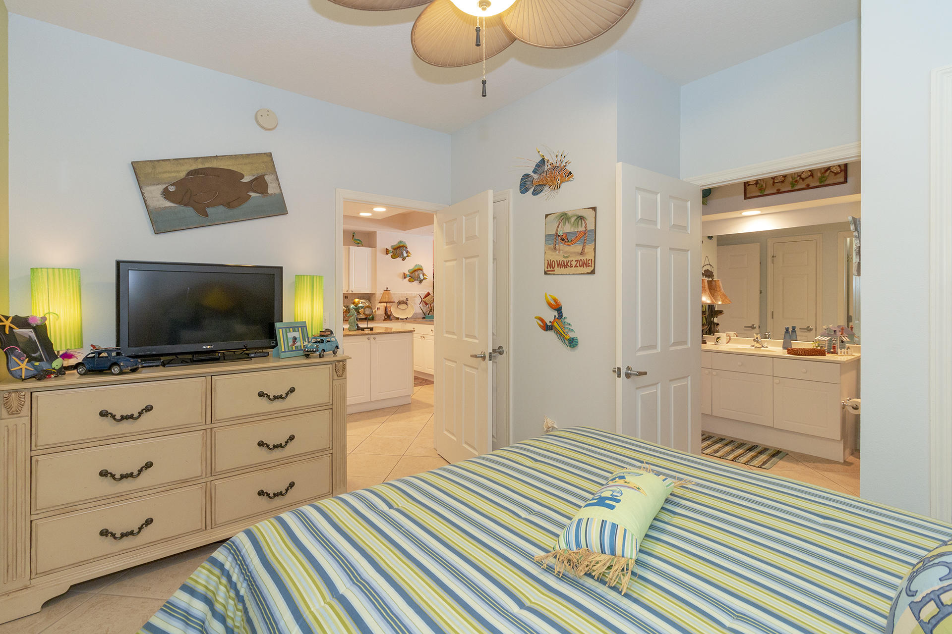 EMERALD WATERS - Residential