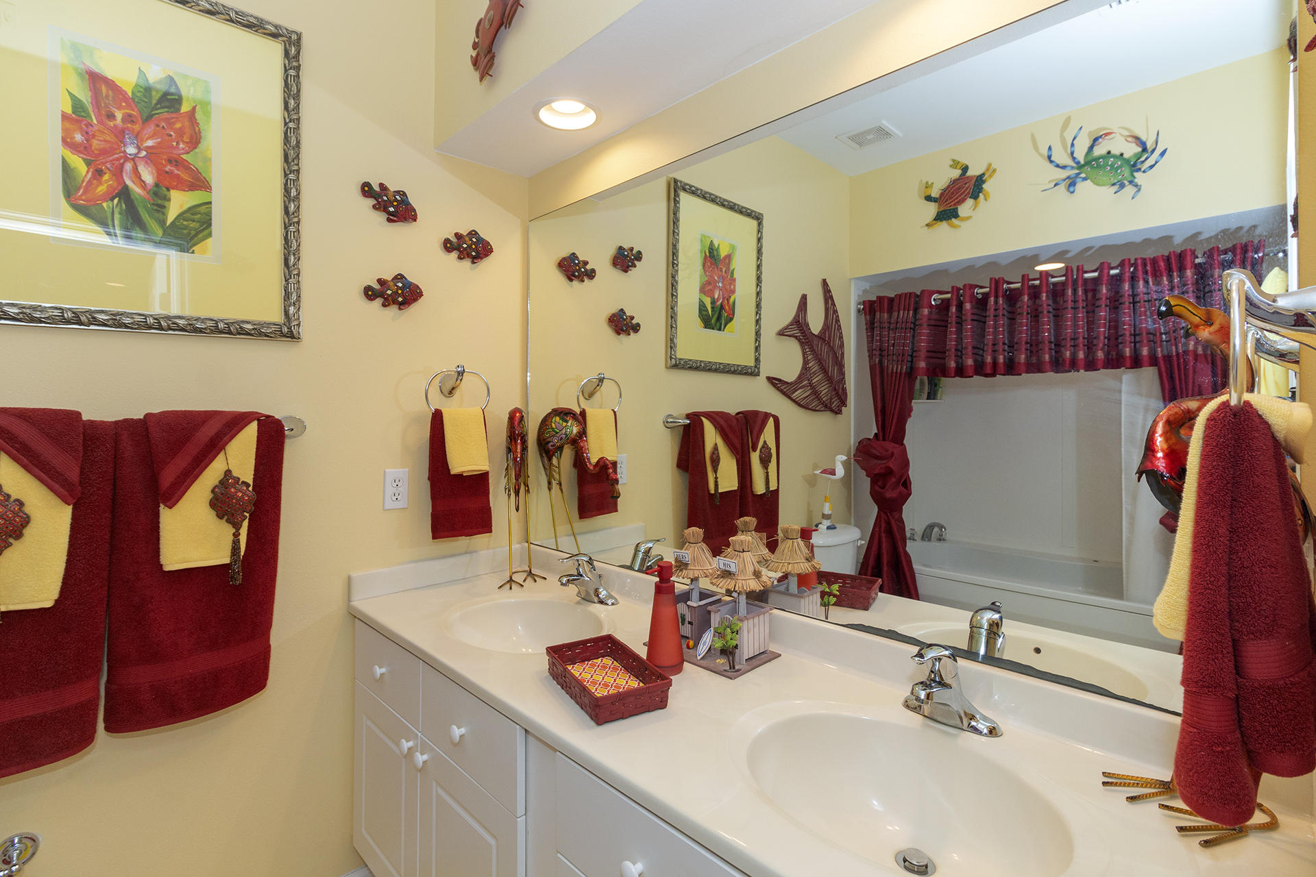 EMERALD WATERS - Residential