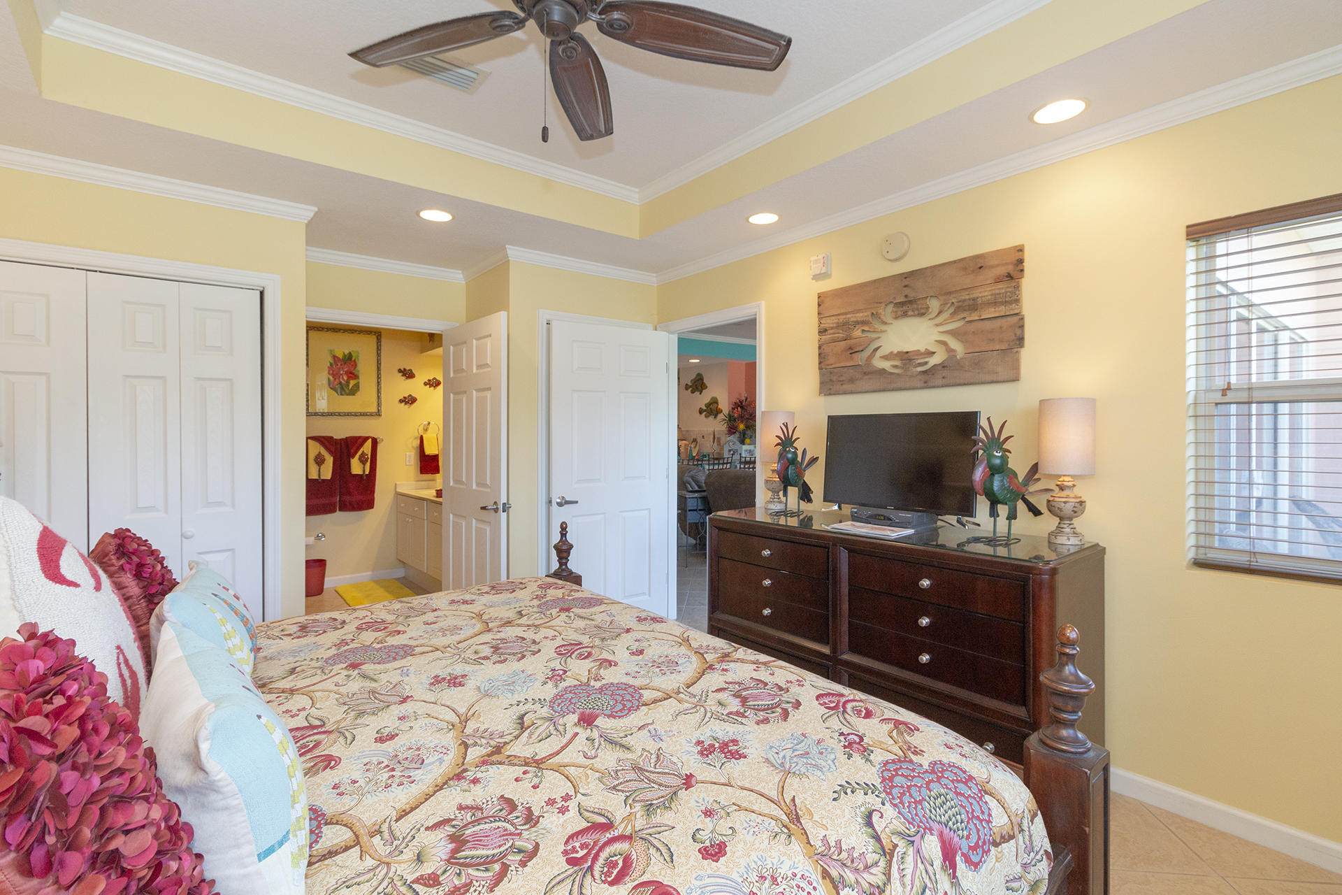 EMERALD WATERS - Residential