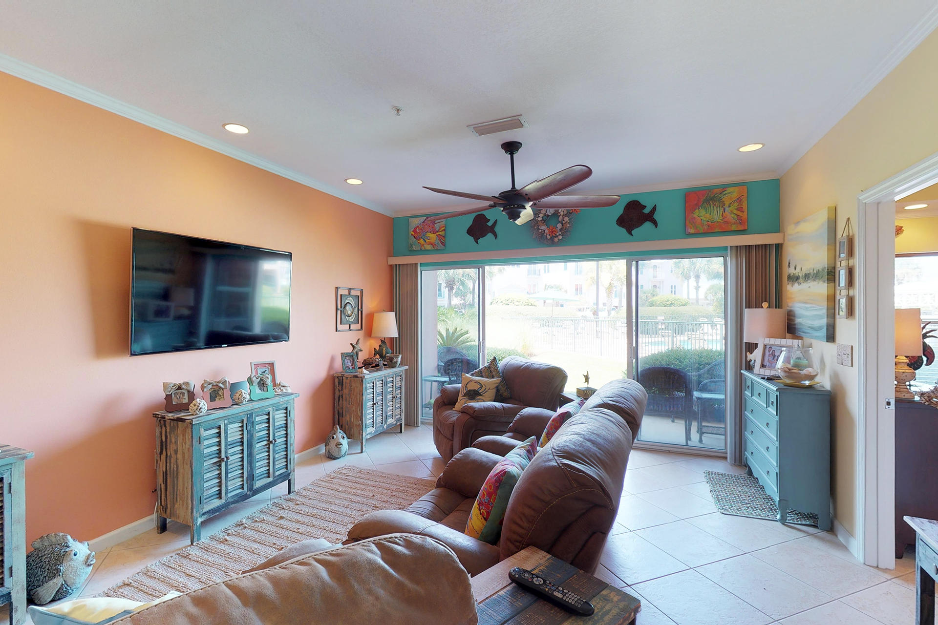 EMERALD WATERS - Residential