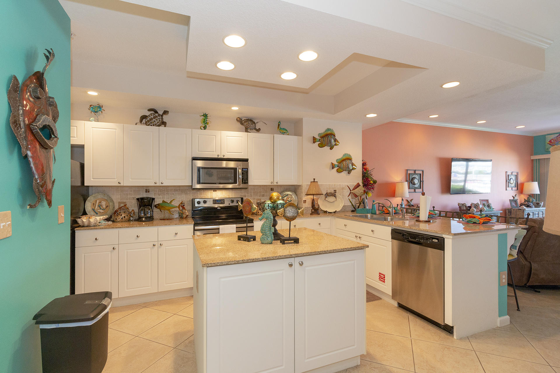 EMERALD WATERS - Residential