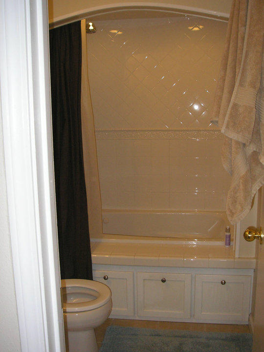 Candlewood Village LOT 6 blk A - Residential