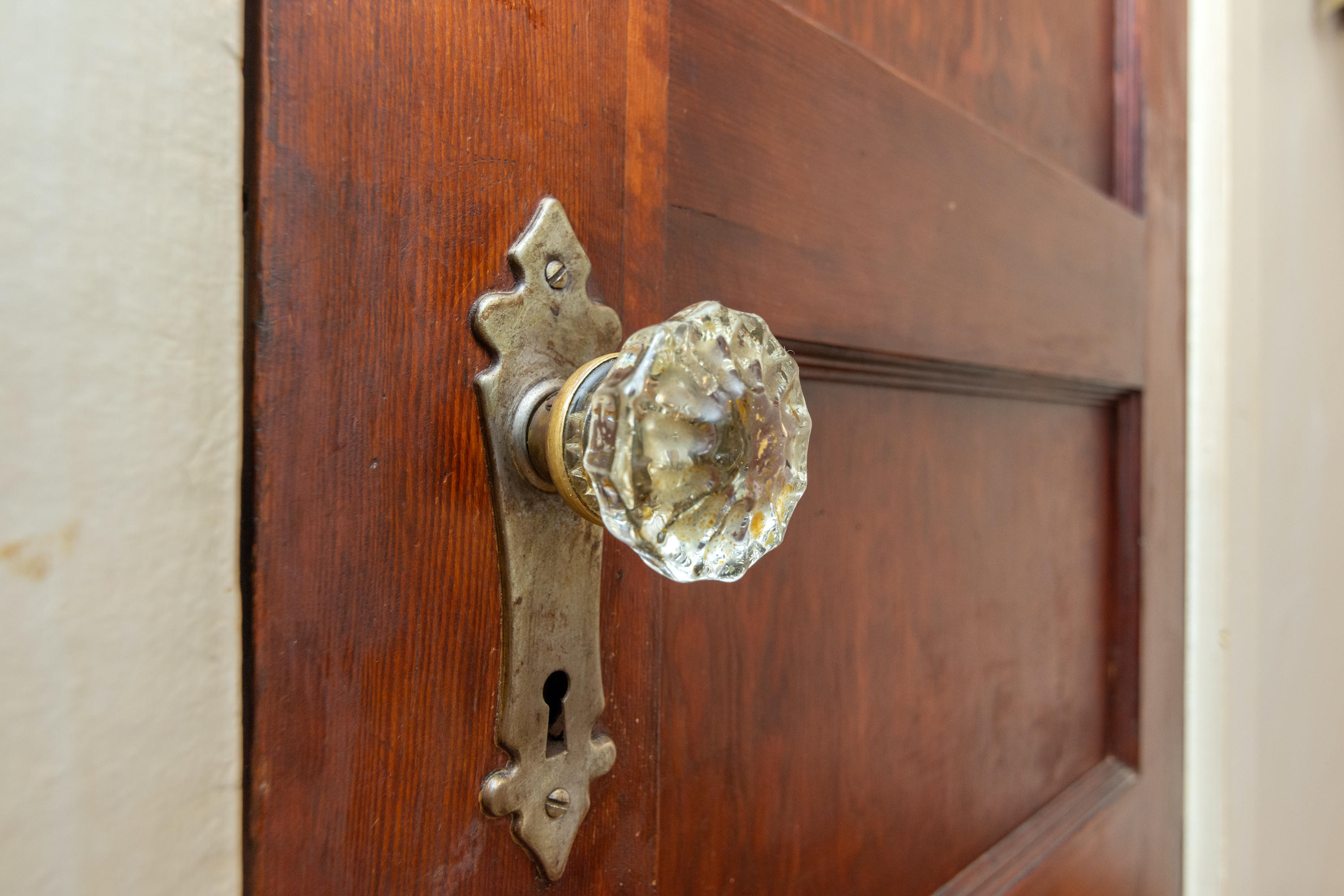 CRESTVIEW - Residential