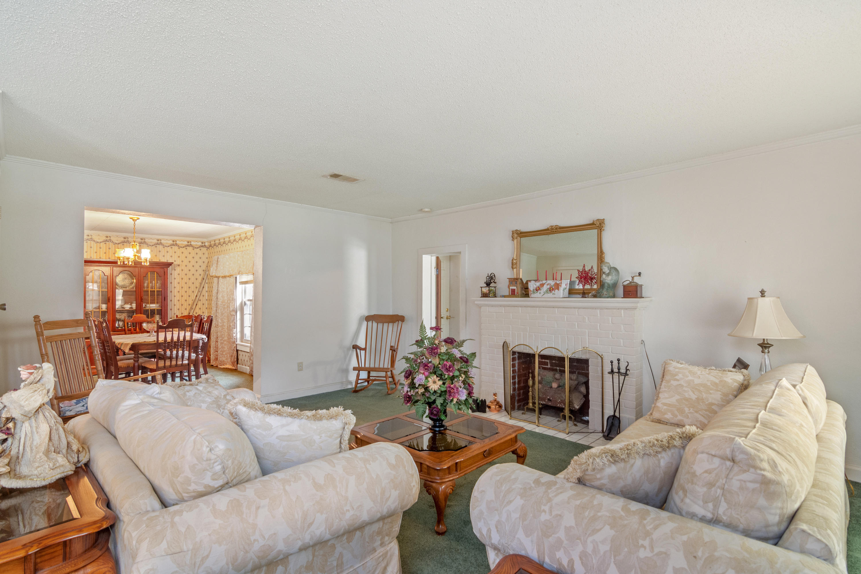 CRESTVIEW - Residential