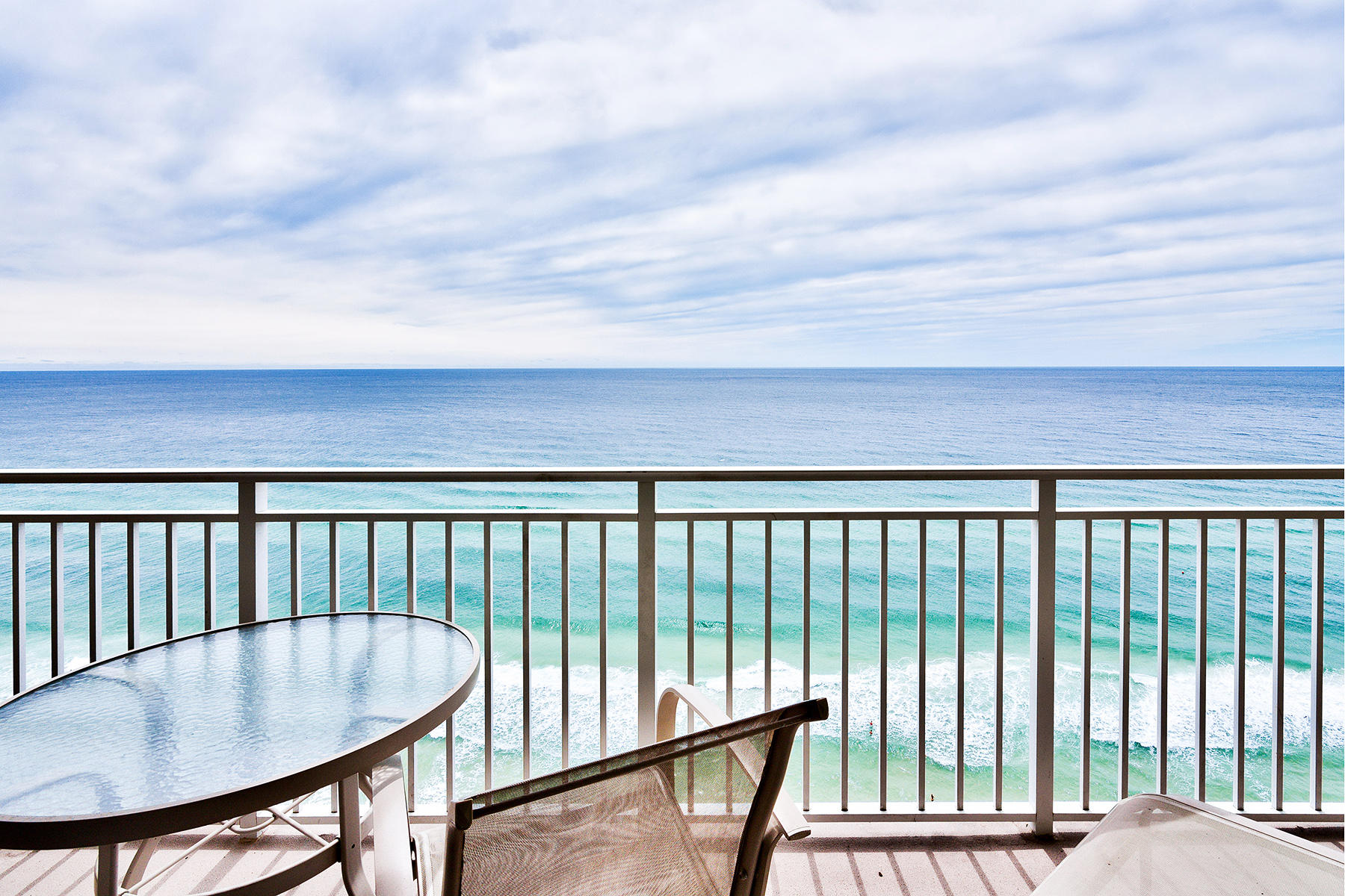 EMERALD BEACH RESORT - Residential