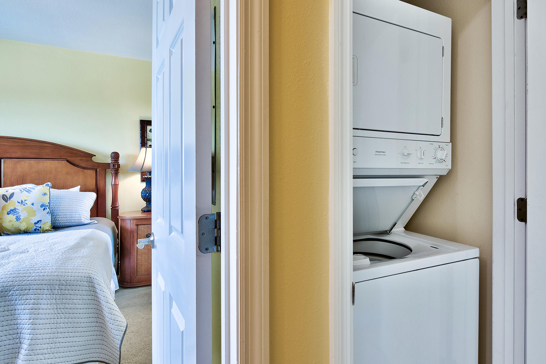 EMERALD BEACH RESORT - Residential