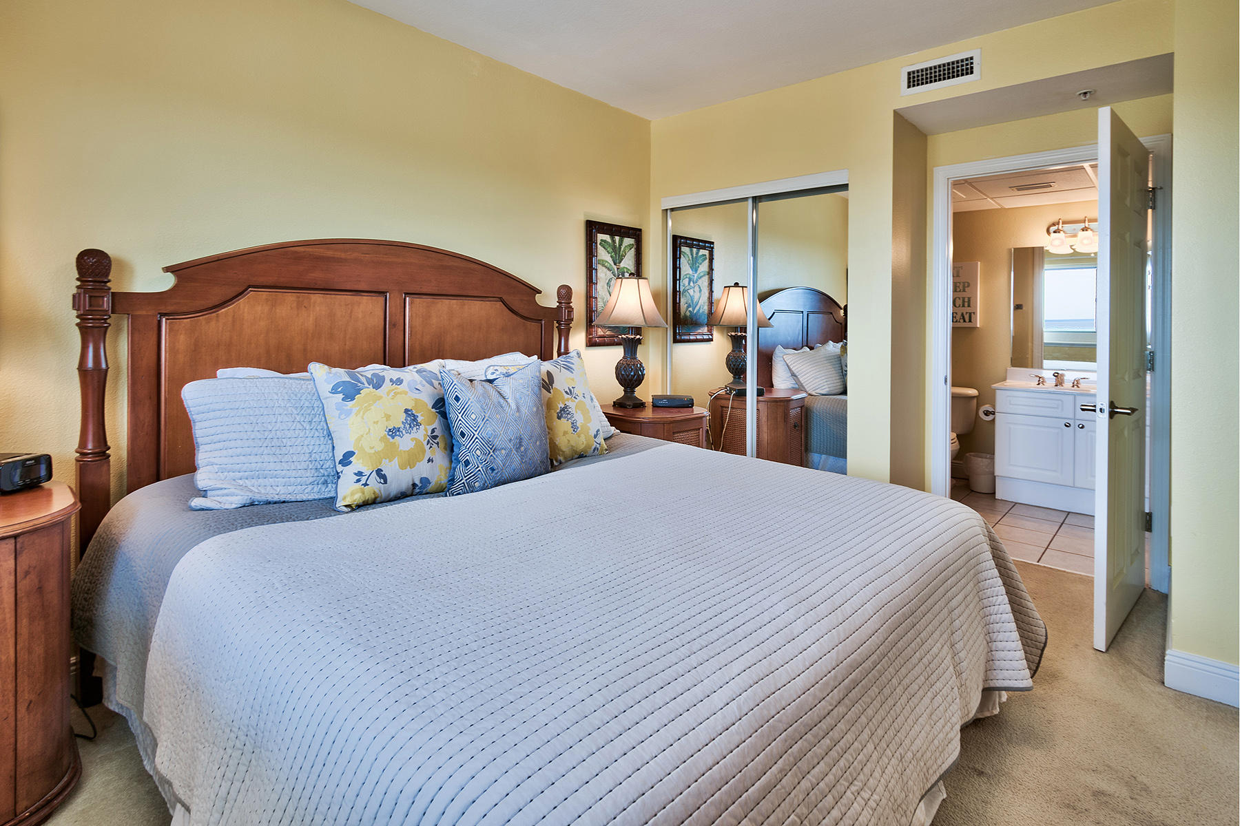 EMERALD BEACH RESORT - Residential