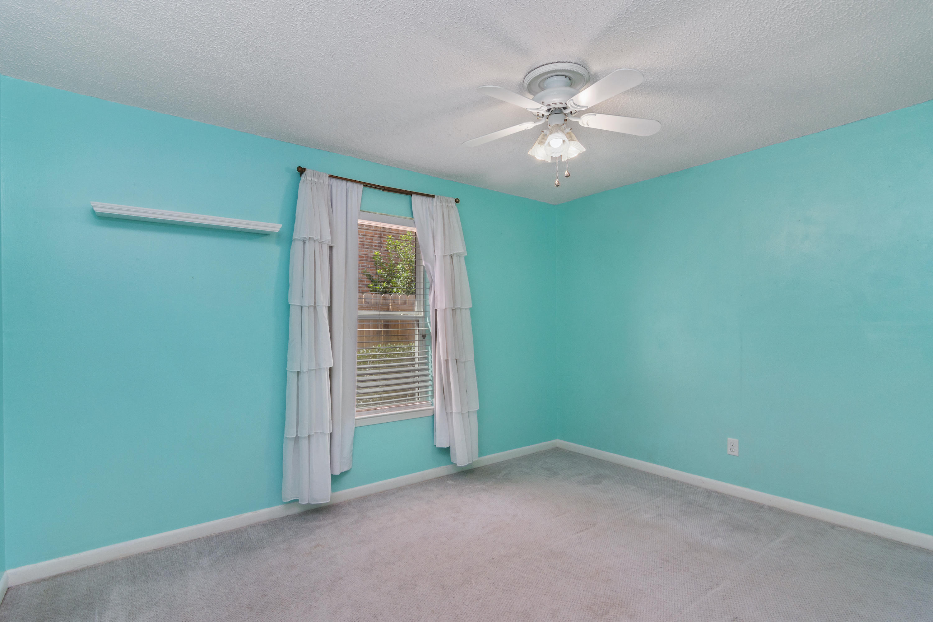 GARNIERS HEIGHTS 1ST ADDN - Residential