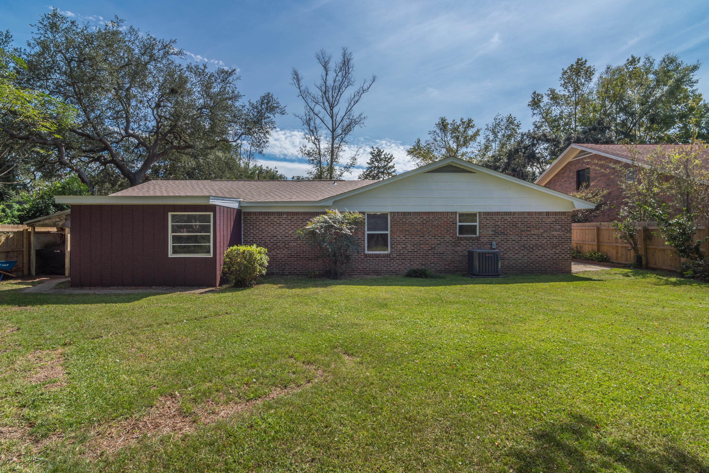 GARNIERS HEIGHTS 1ST ADDN - Residential