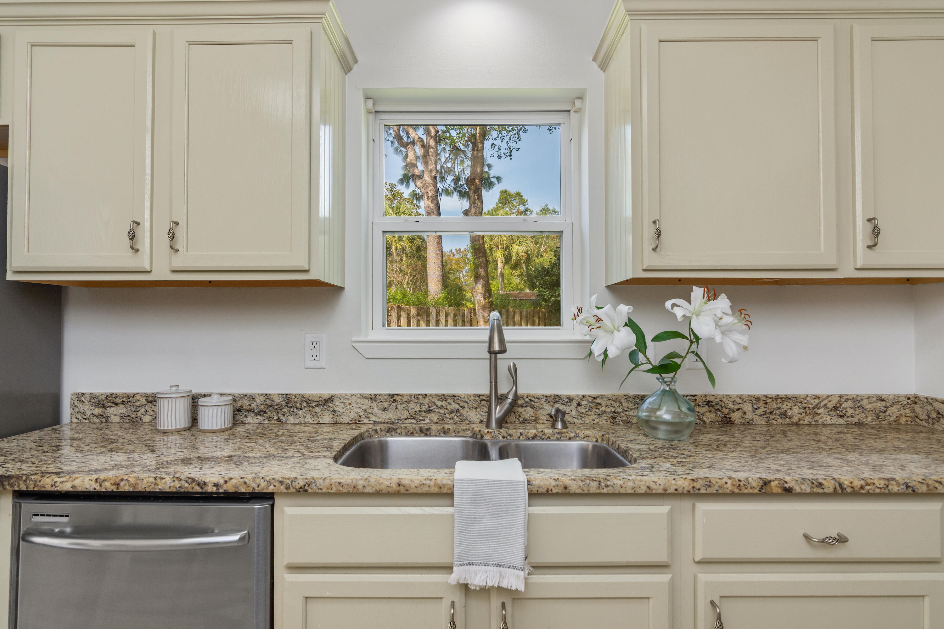 GARNIERS HEIGHTS 1ST ADDN - Residential