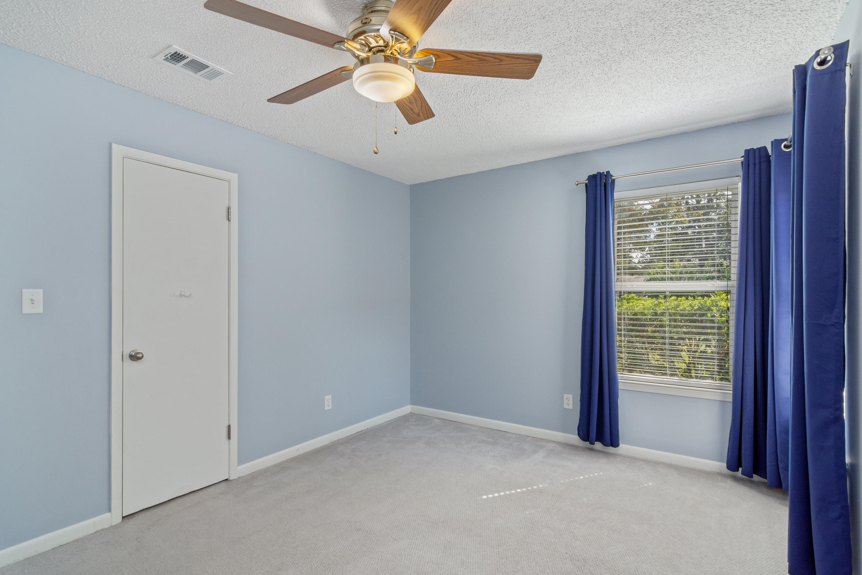 GARNIERS HEIGHTS 1ST ADDN - Residential