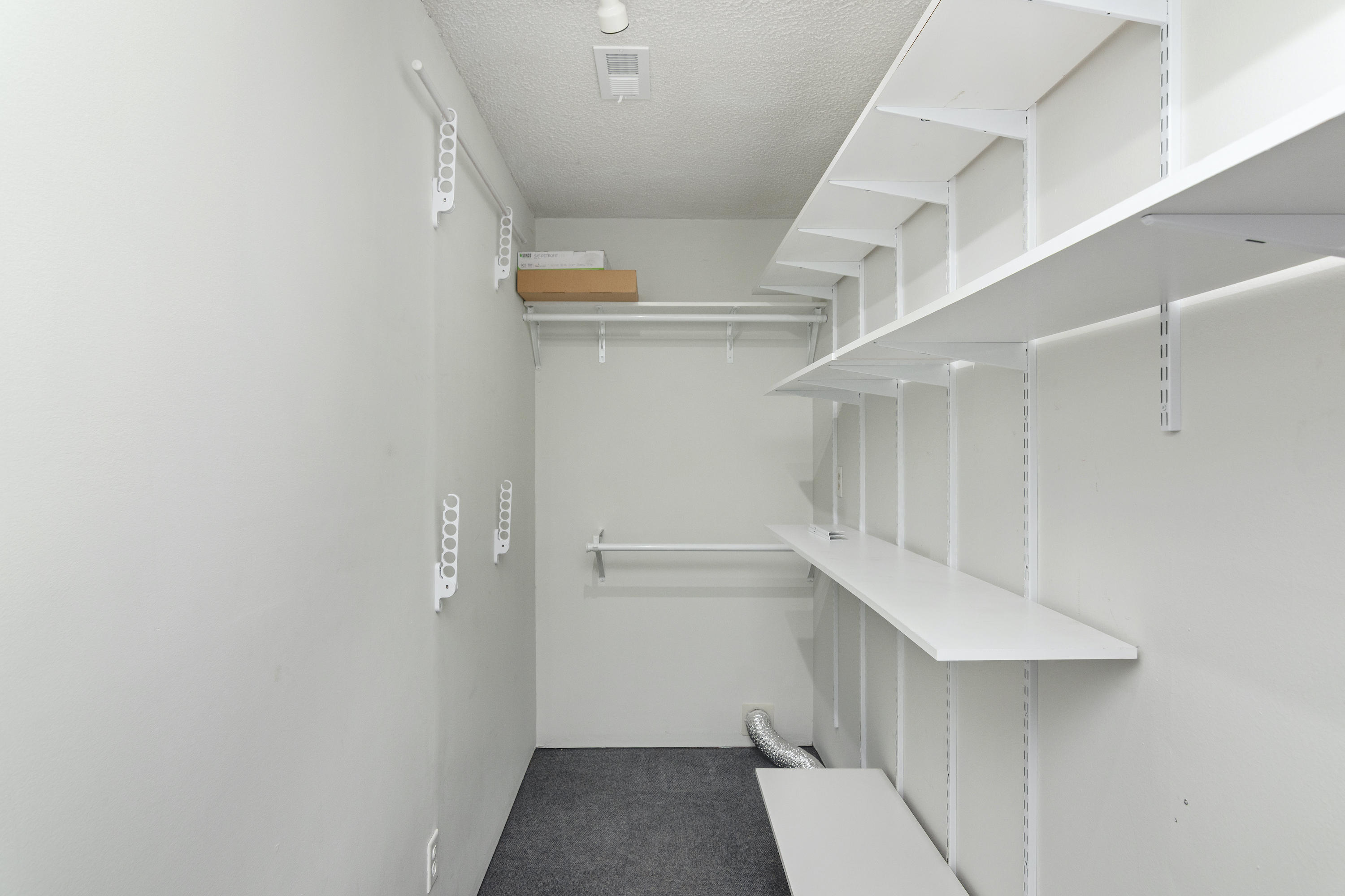GARNIERS HEIGHTS 1ST ADDN - Residential