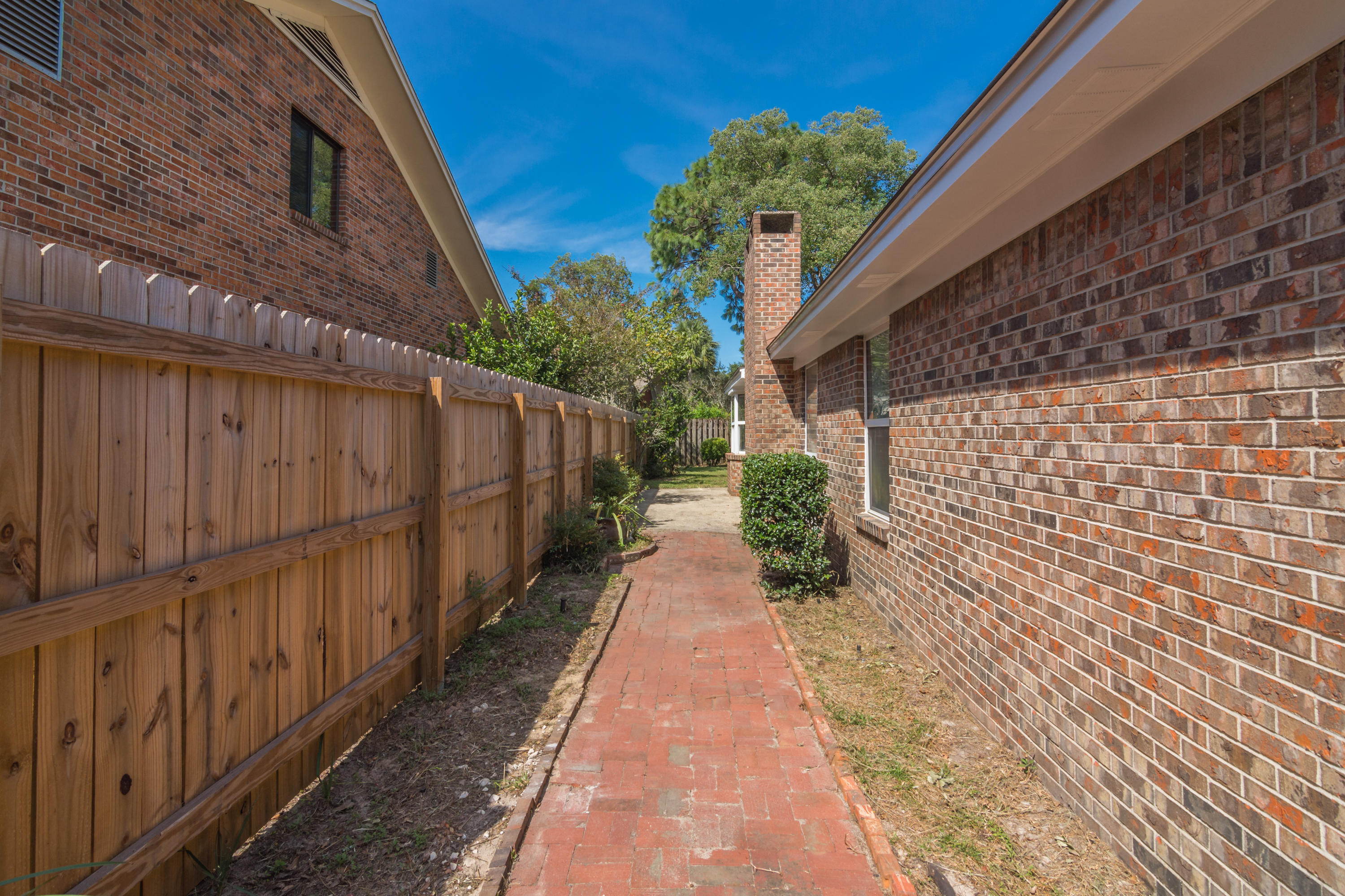 GARNIERS HEIGHTS 1ST ADDN - Residential