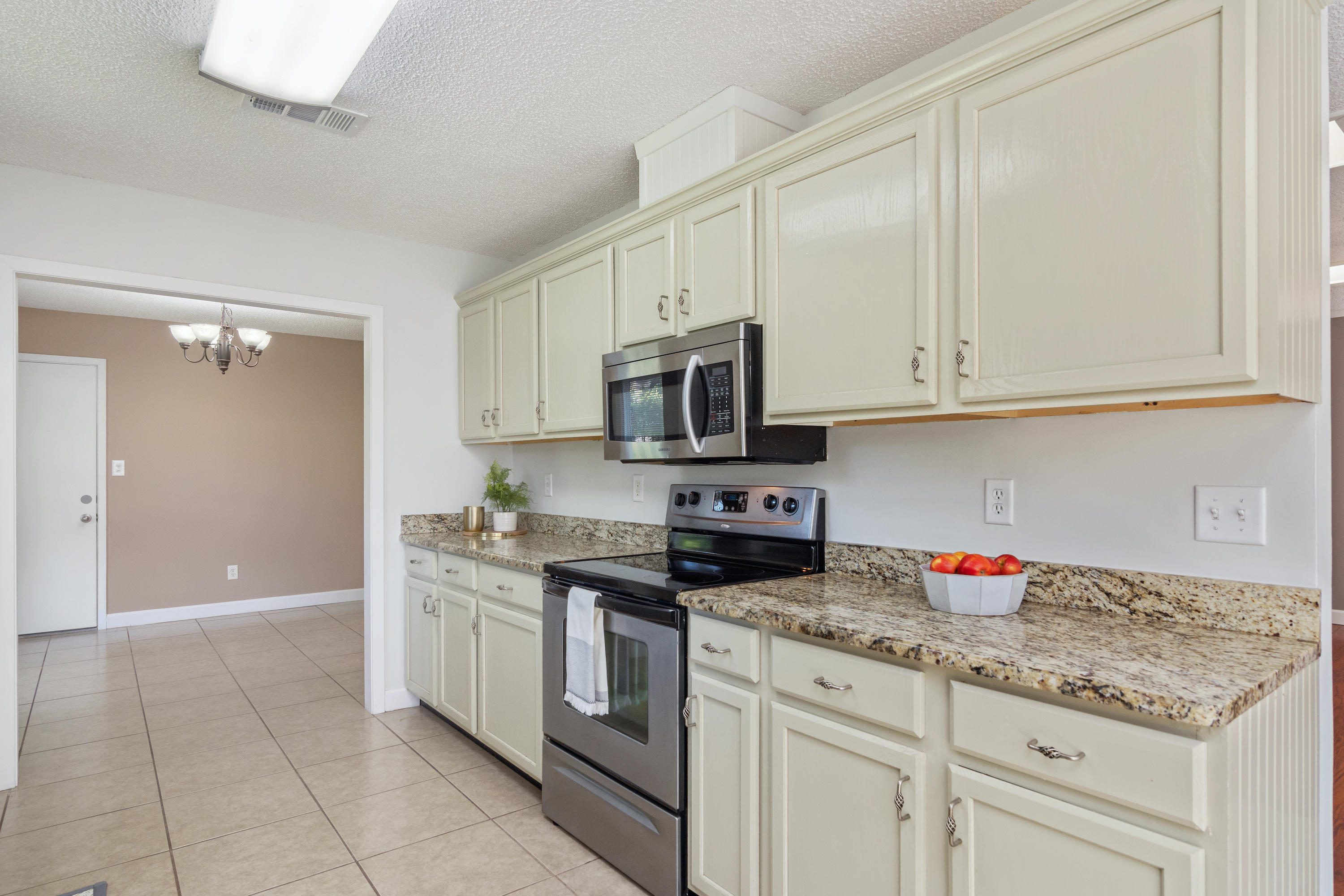 GARNIERS HEIGHTS 1ST ADDN - Residential