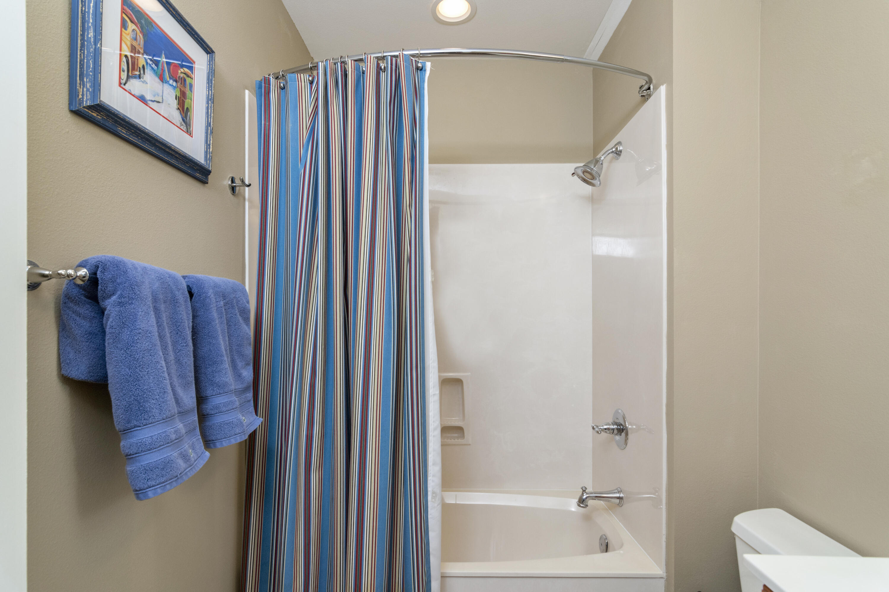 BUNGALOS AT SANDESTIN - Residential