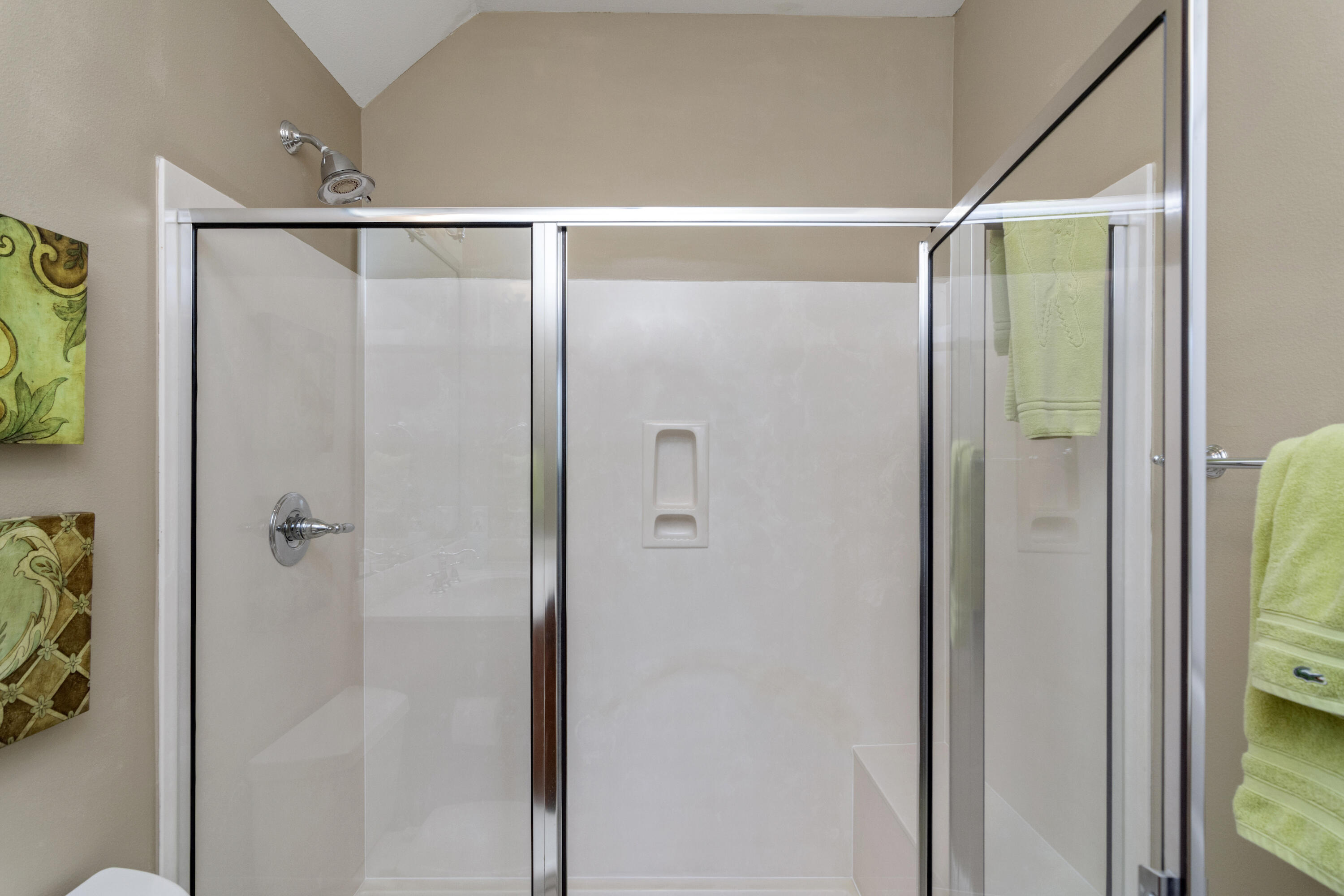 BUNGALOS AT SANDESTIN - Residential