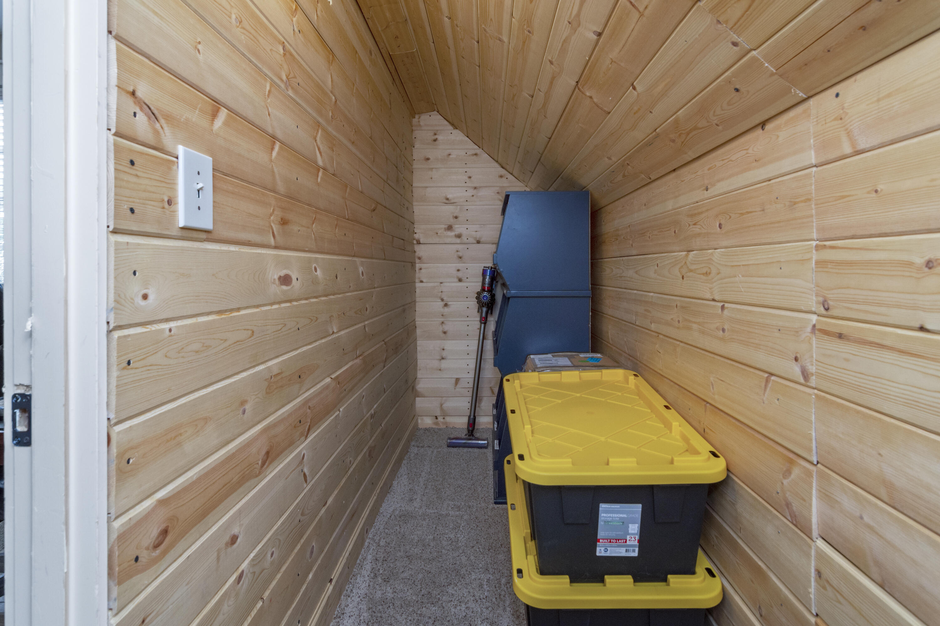 BUNGALOS AT SANDESTIN - Residential