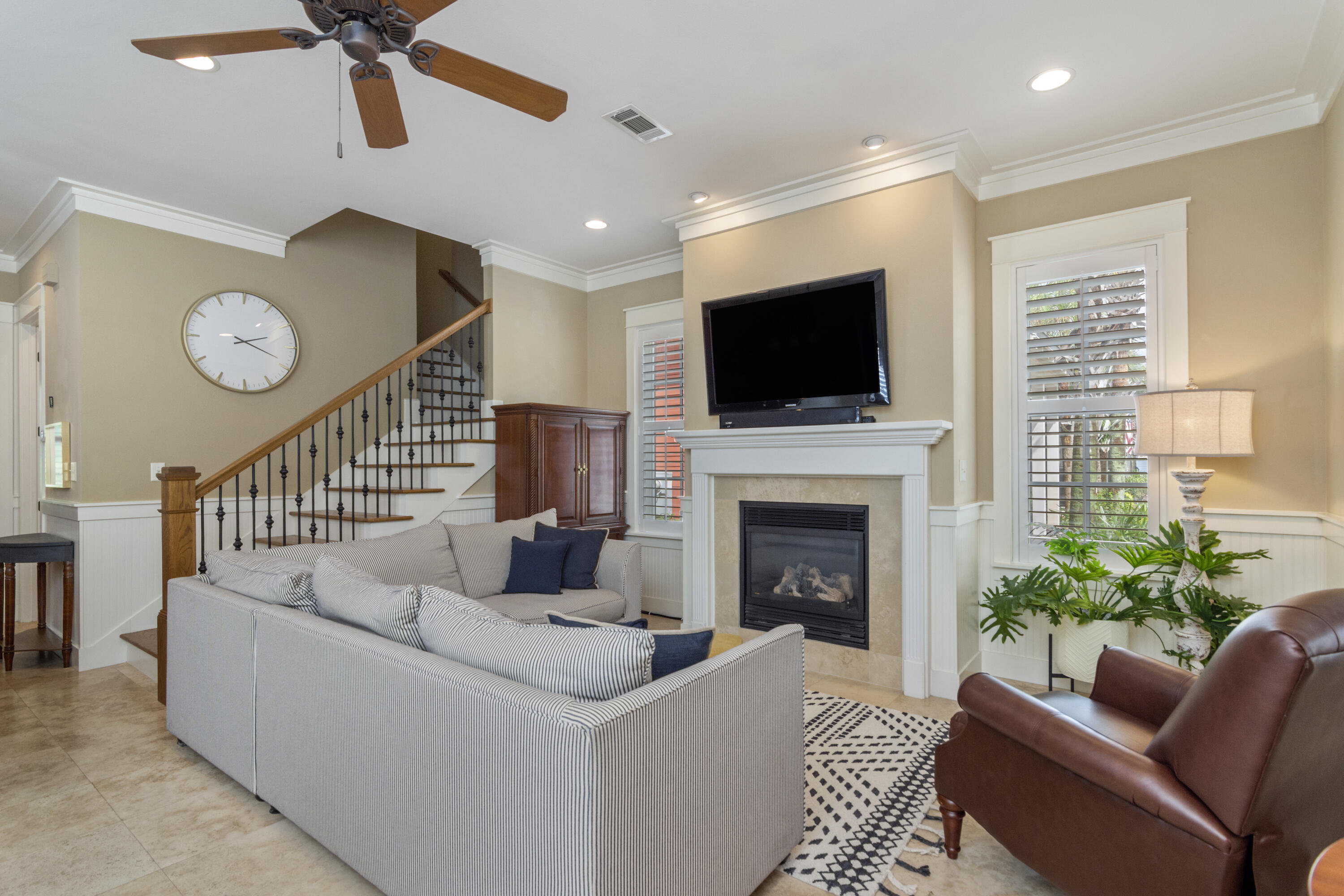 BUNGALOS AT SANDESTIN - Residential