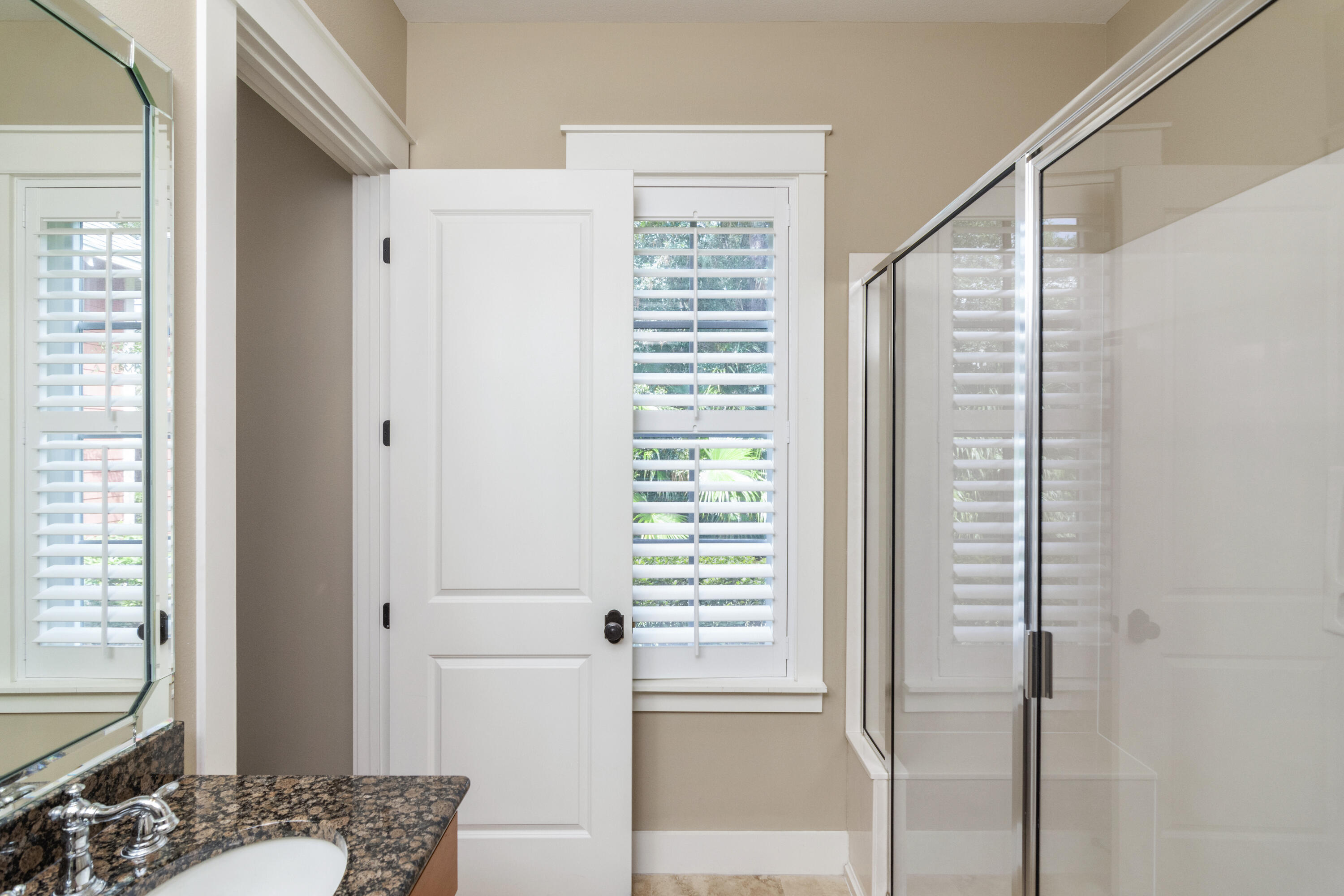 BUNGALOS AT SANDESTIN - Residential