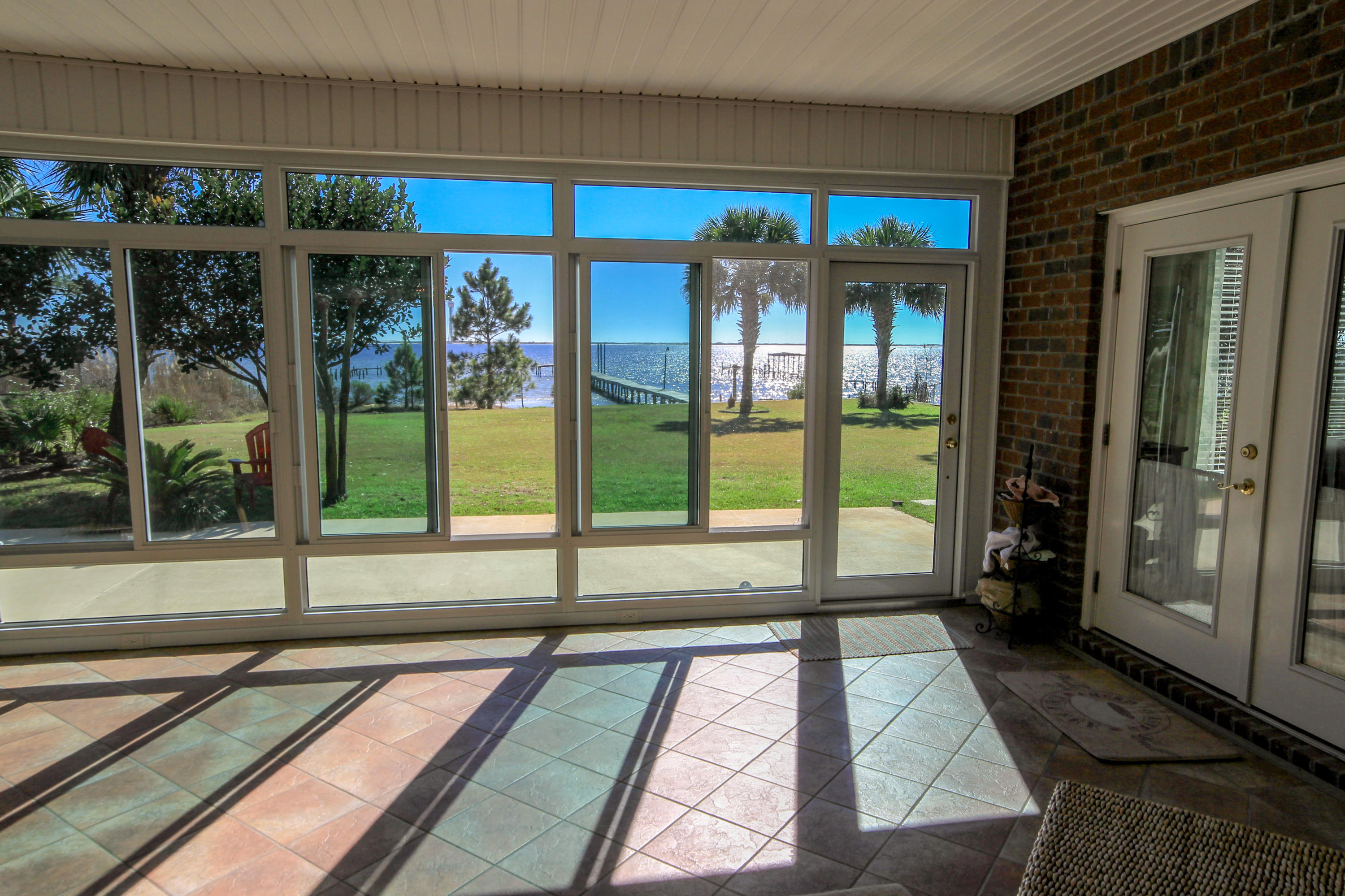 Hwy 98 - Residential