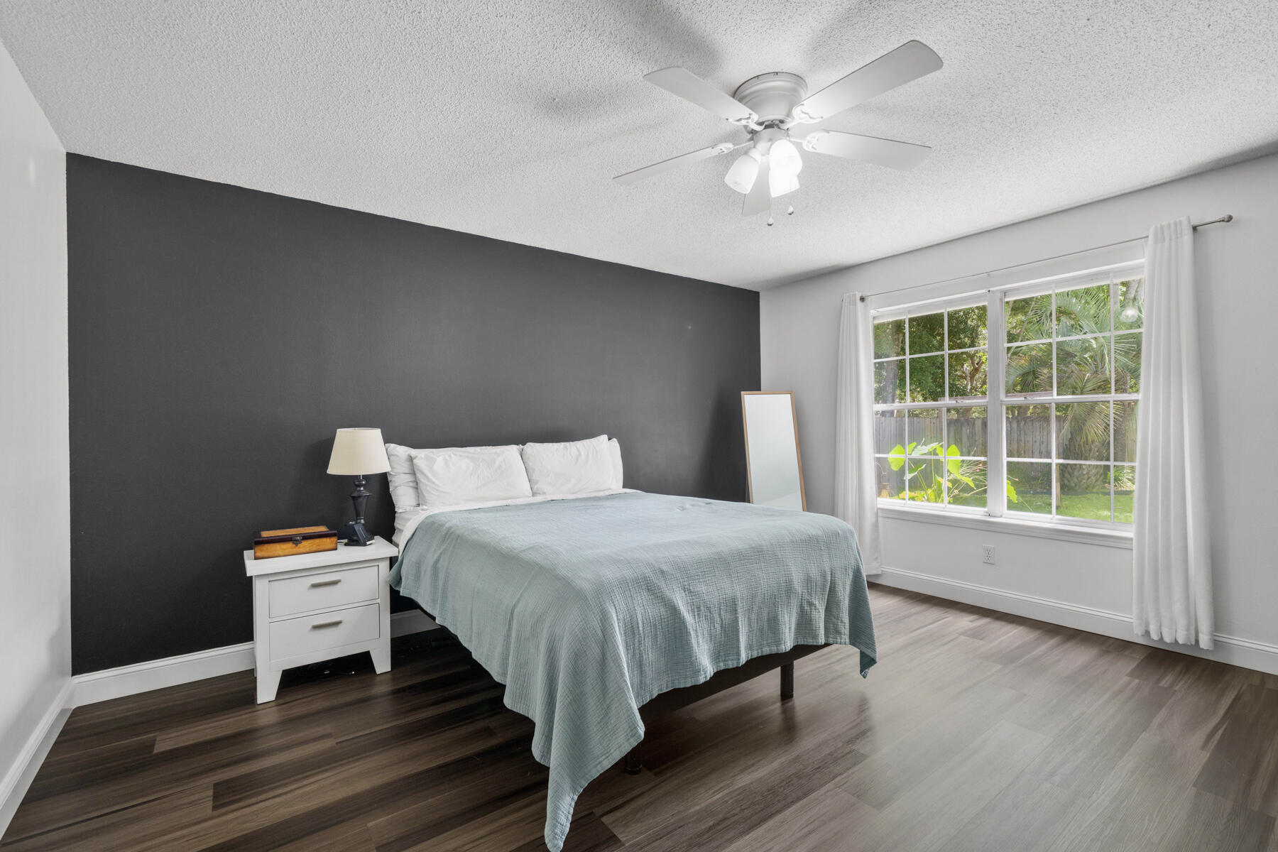 VILLA DANIELLE 1ST ADDN - Residential