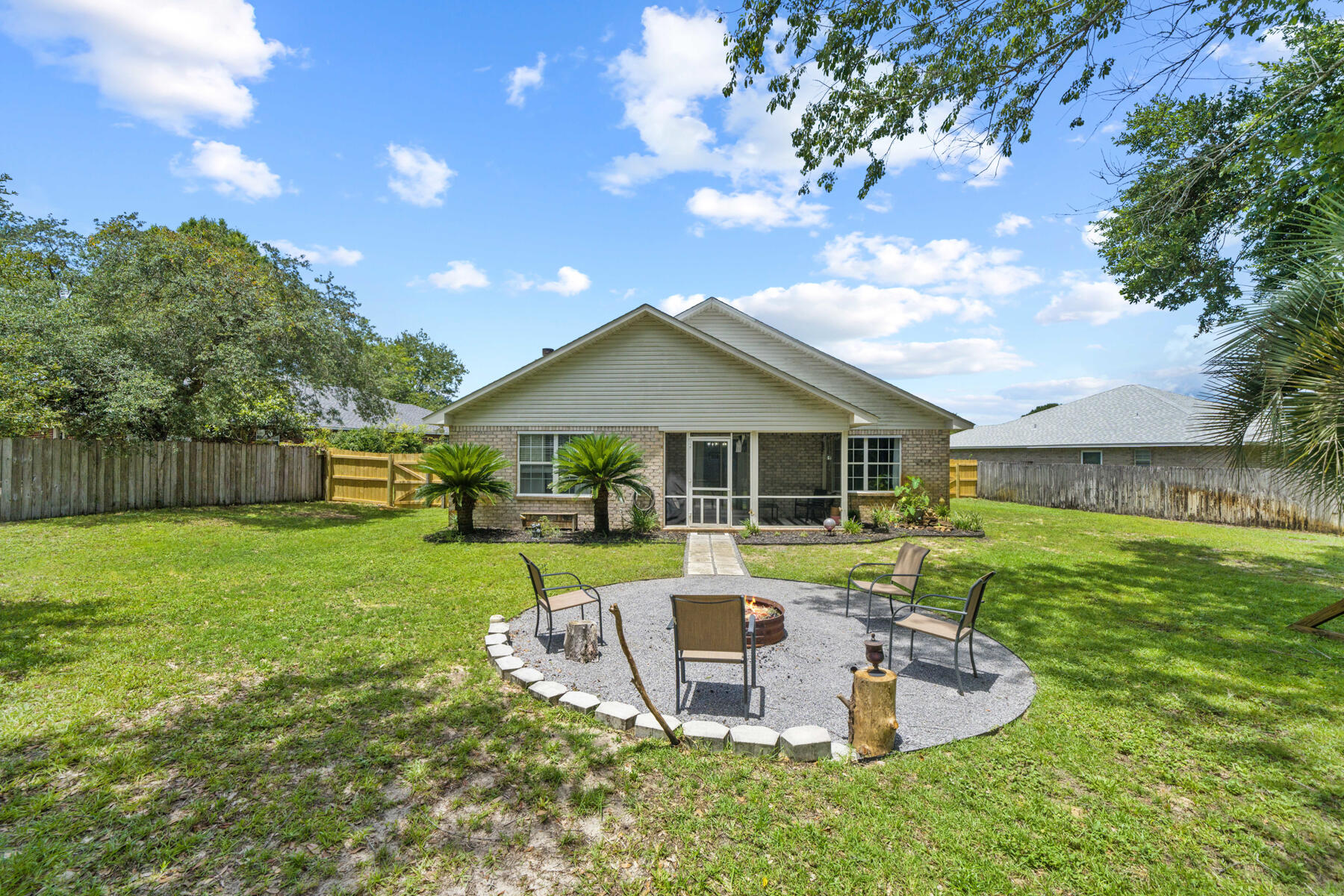 VILLA DANIELLE 1ST ADDN - Residential