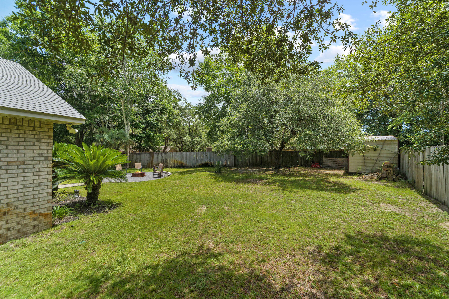 VILLA DANIELLE 1ST ADDN - Residential