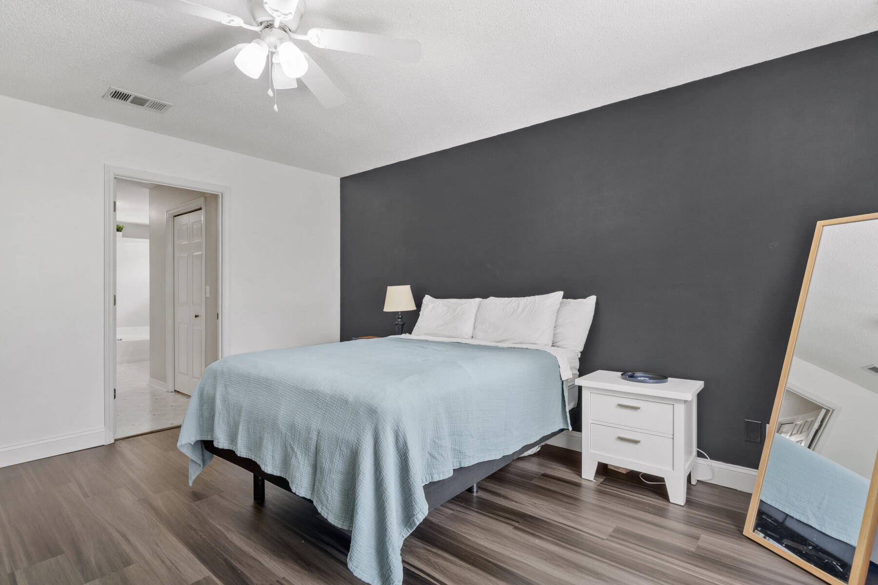 VILLA DANIELLE 1ST ADDN - Residential