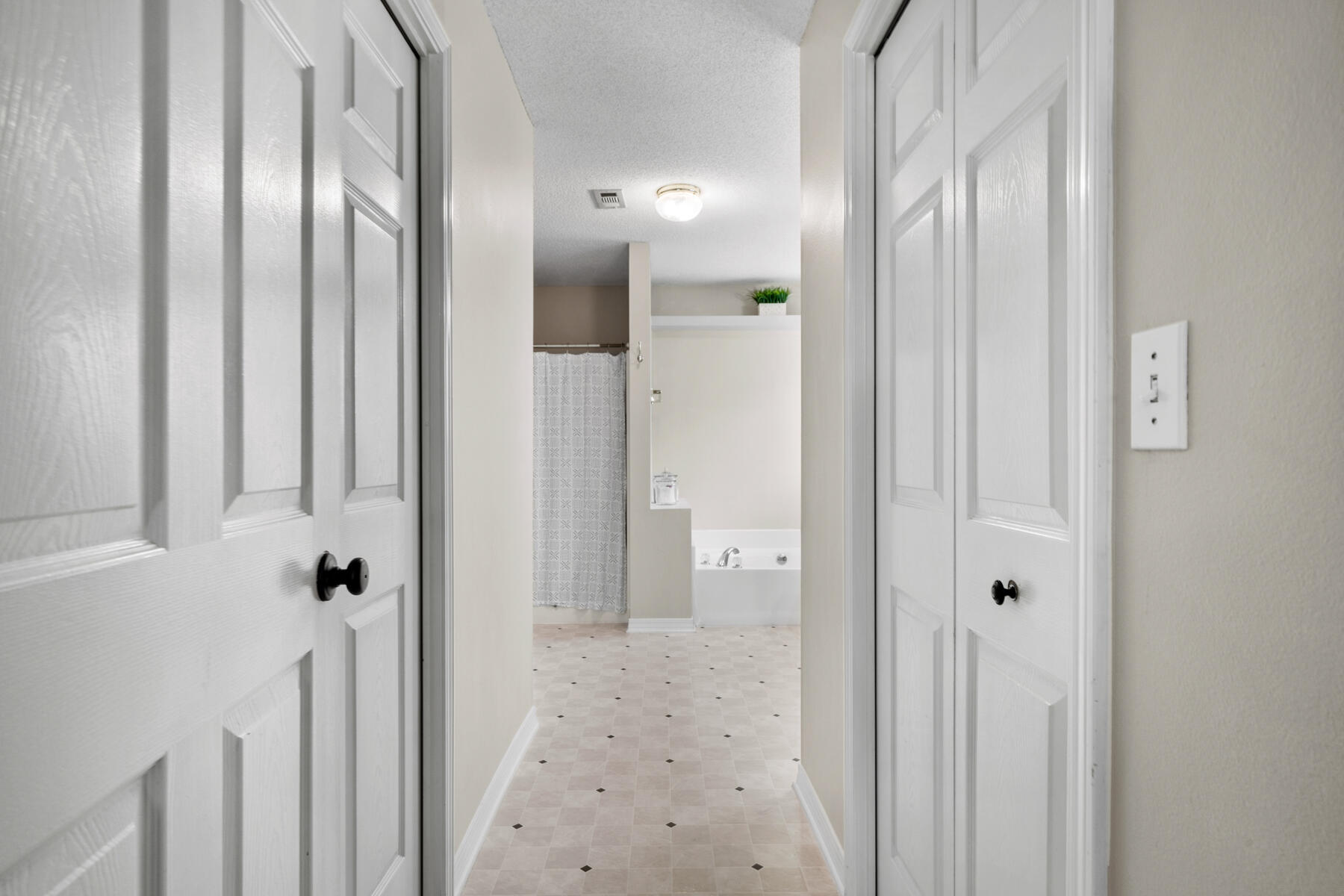 VILLA DANIELLE 1ST ADDN - Residential