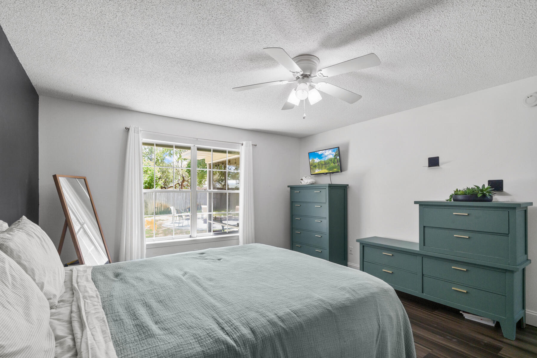 VILLA DANIELLE 1ST ADDN - Residential