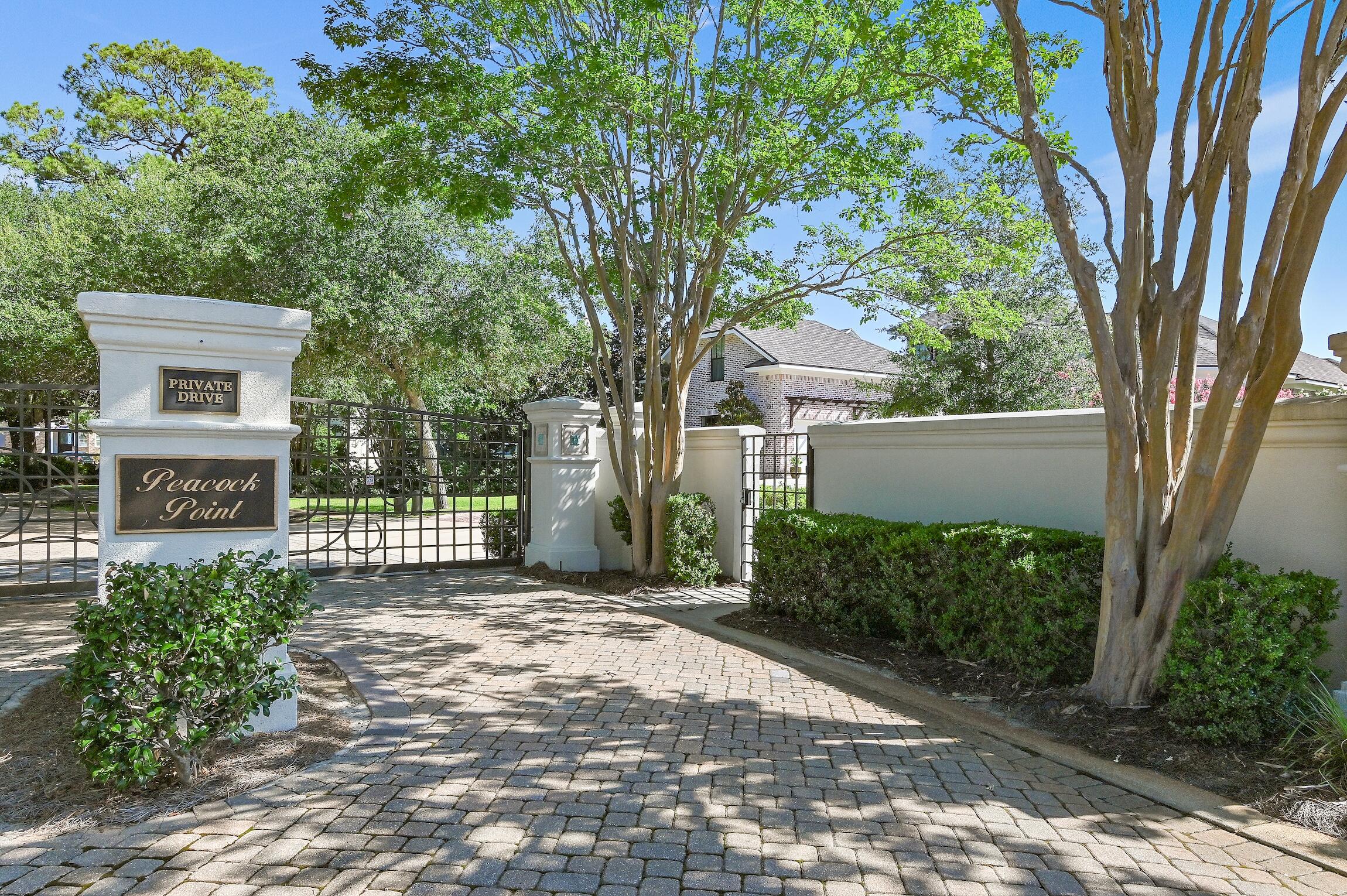 PEACOCKS POINT REPLAT - Residential