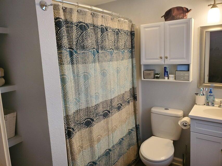 OAKLAND ADDN - Residential Lease