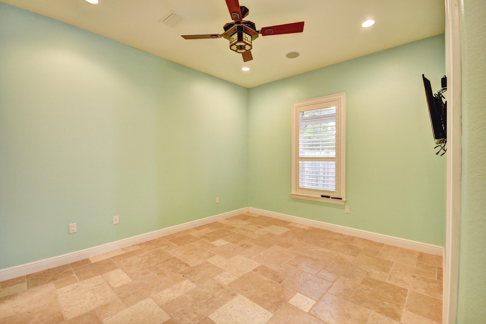 CASSINE VILLAGE - Residential