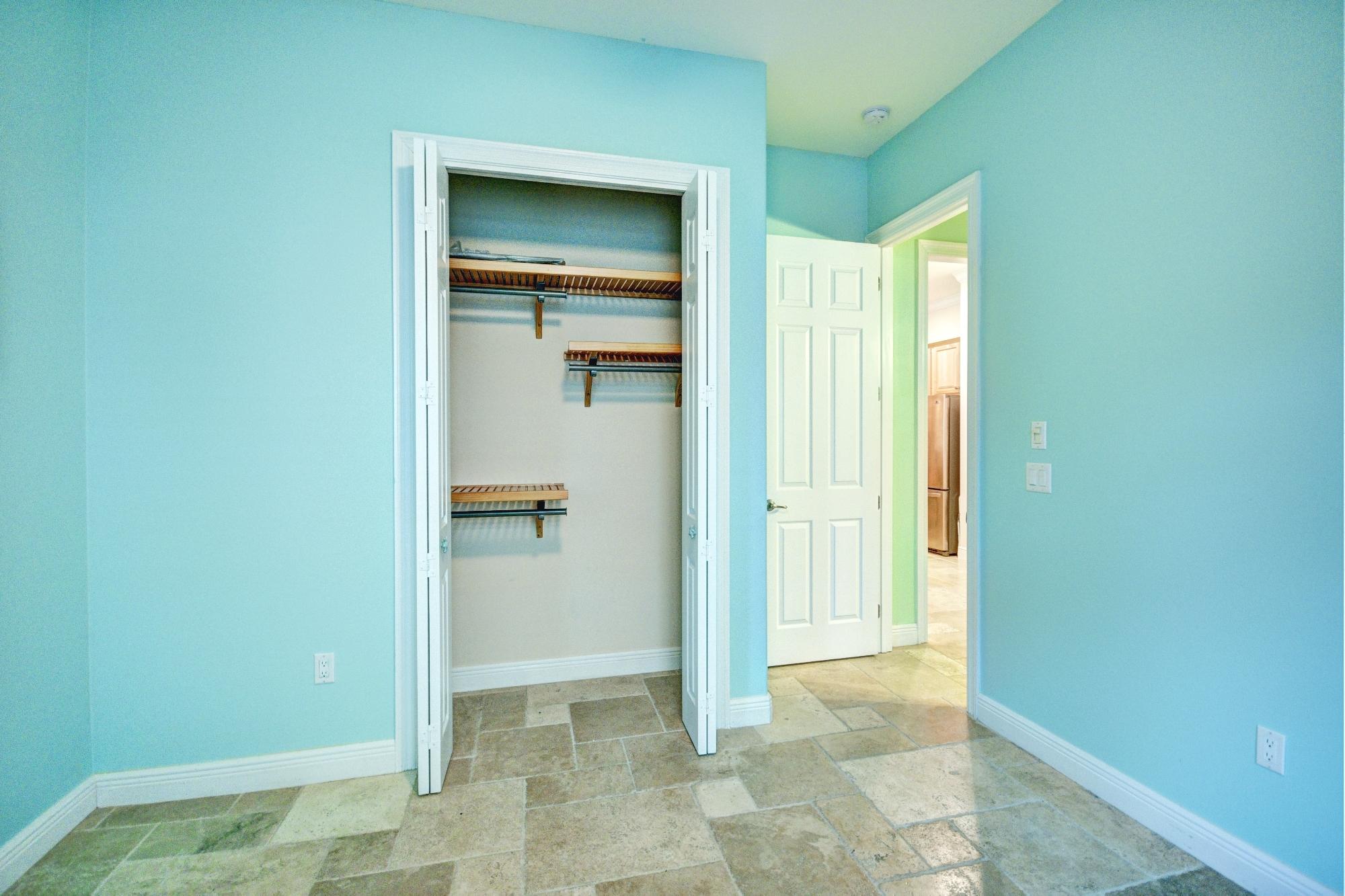 CASSINE VILLAGE - Residential