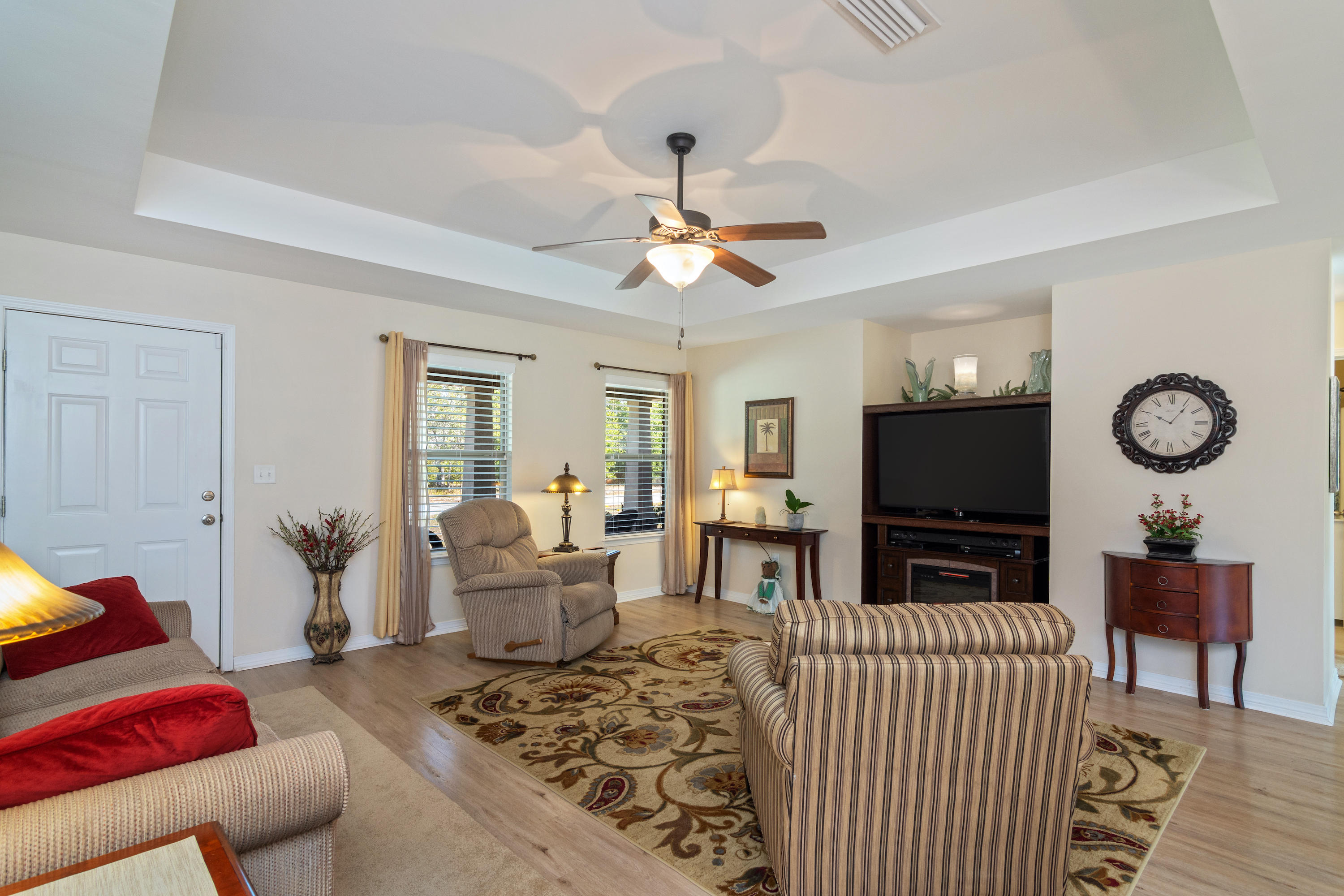 NO RECORDED SUBDIVISION - Residential