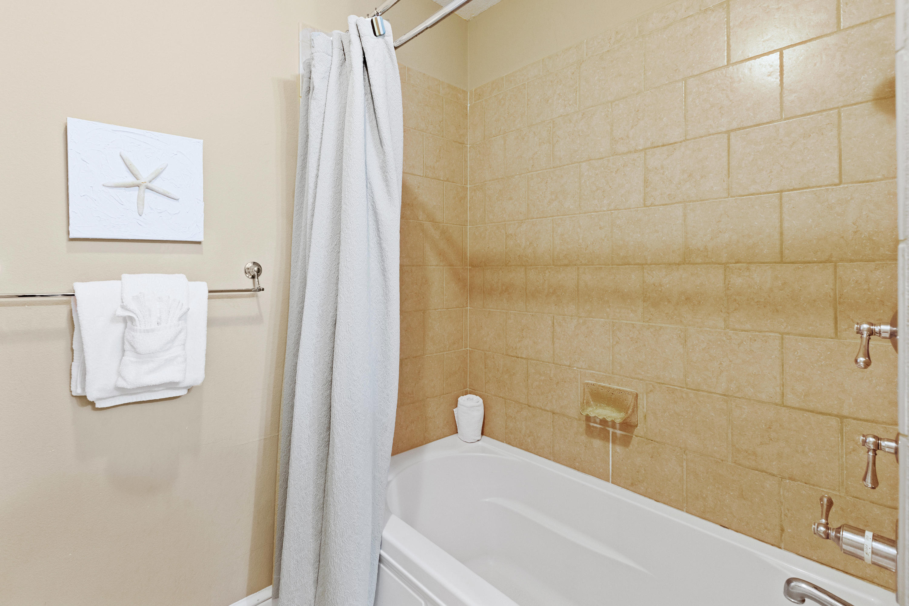 BELLA RIVA - Residential