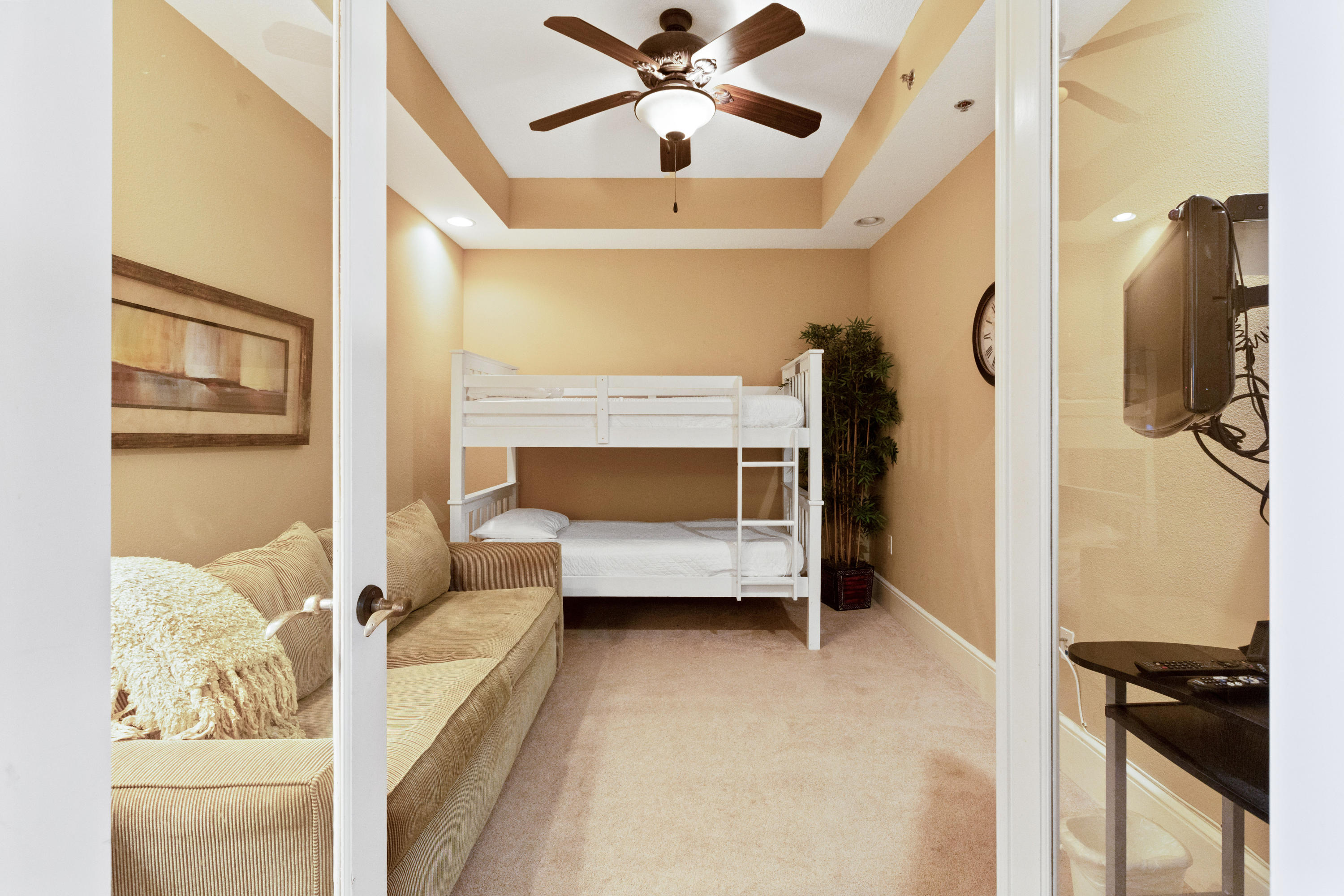 BELLA RIVA - Residential