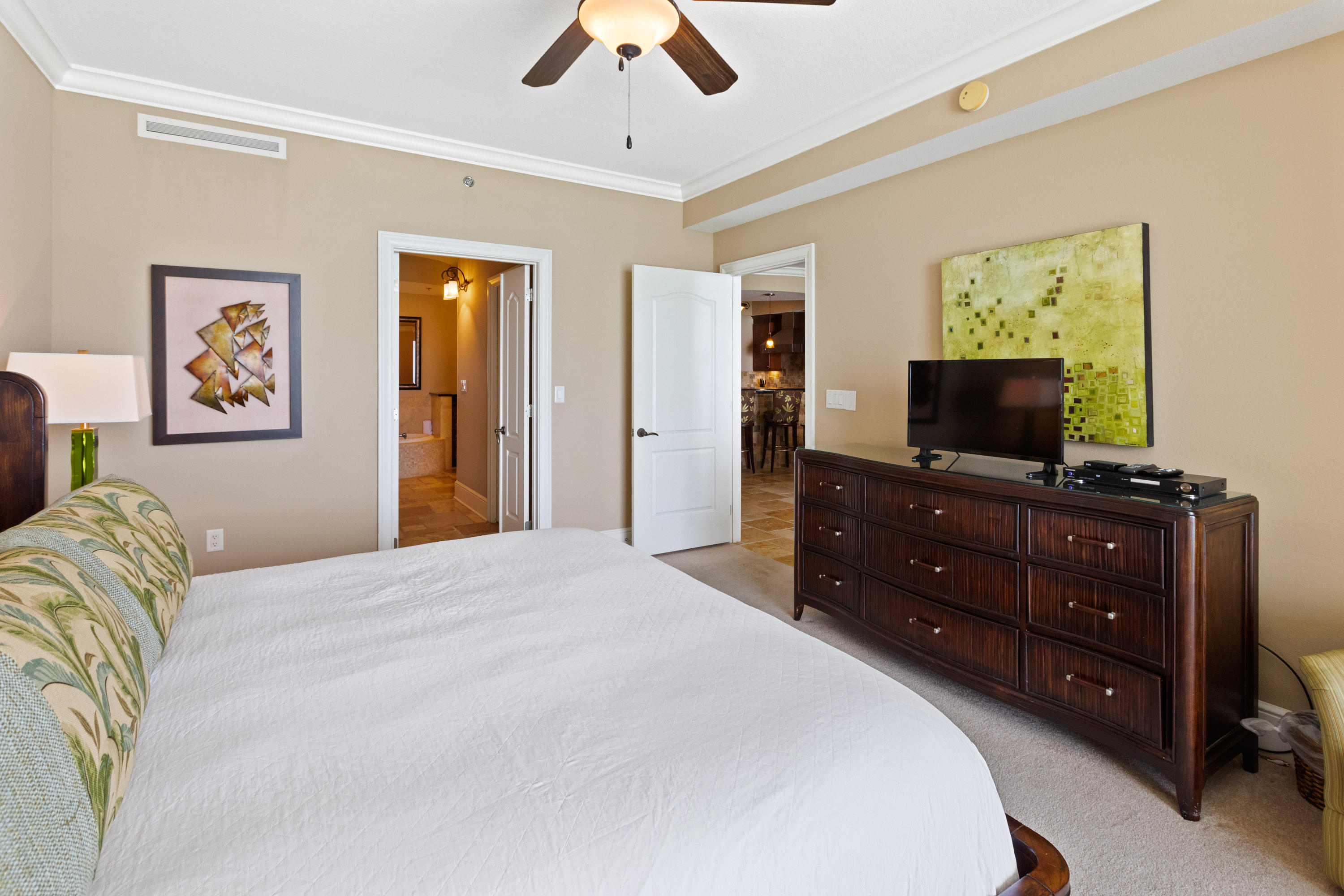 BELLA RIVA - Residential