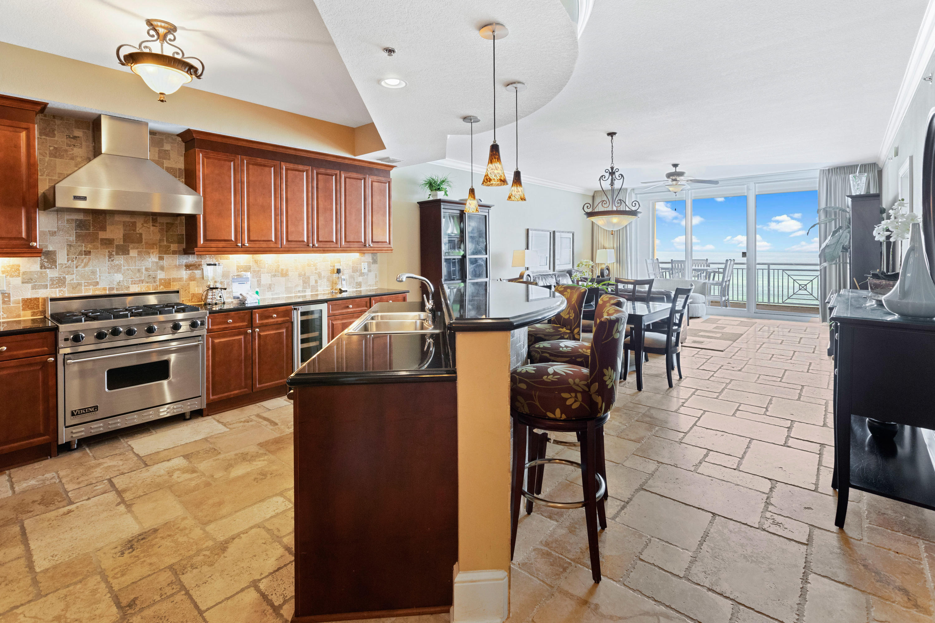 BELLA RIVA - Residential