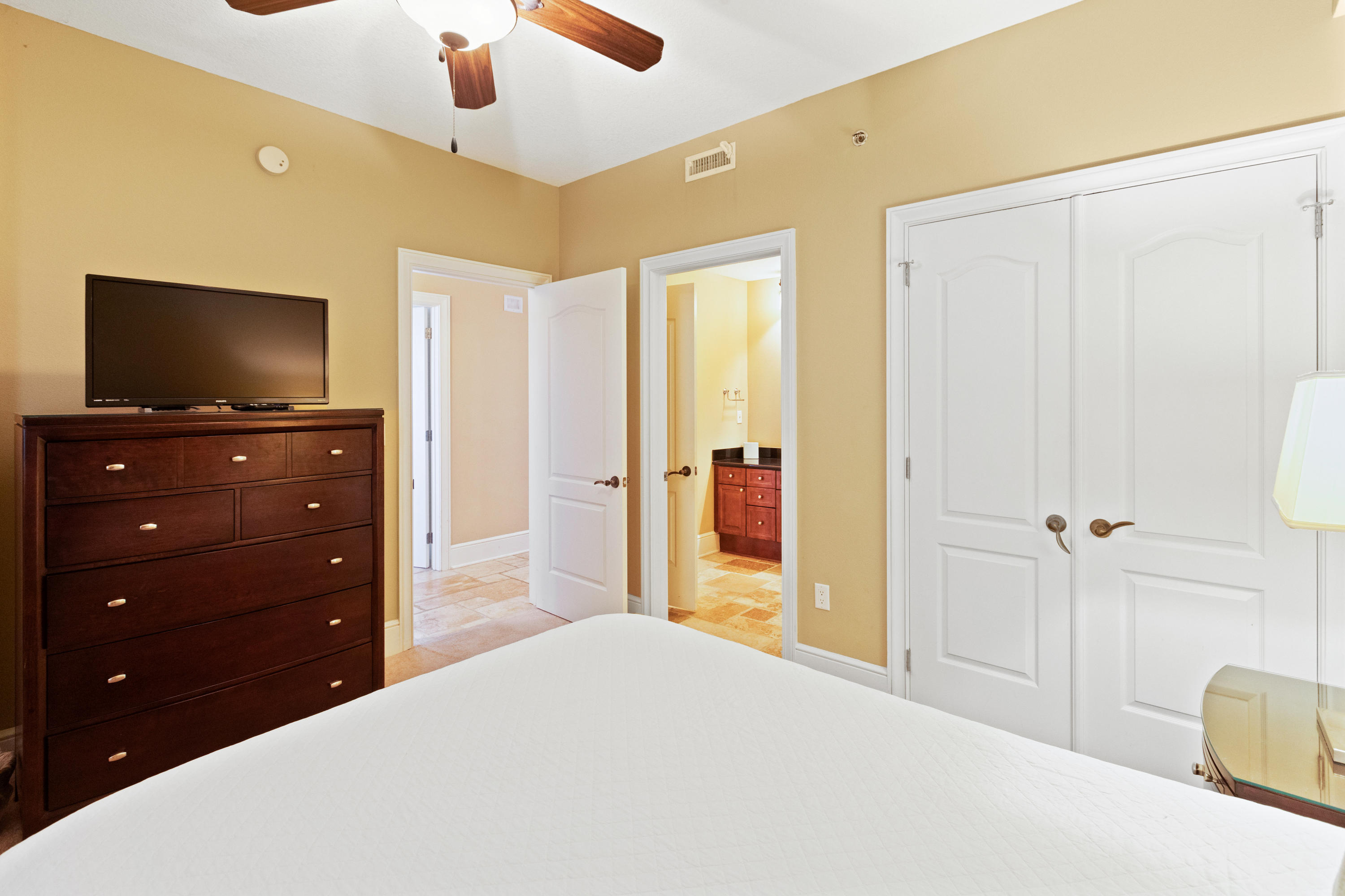 BELLA RIVA - Residential