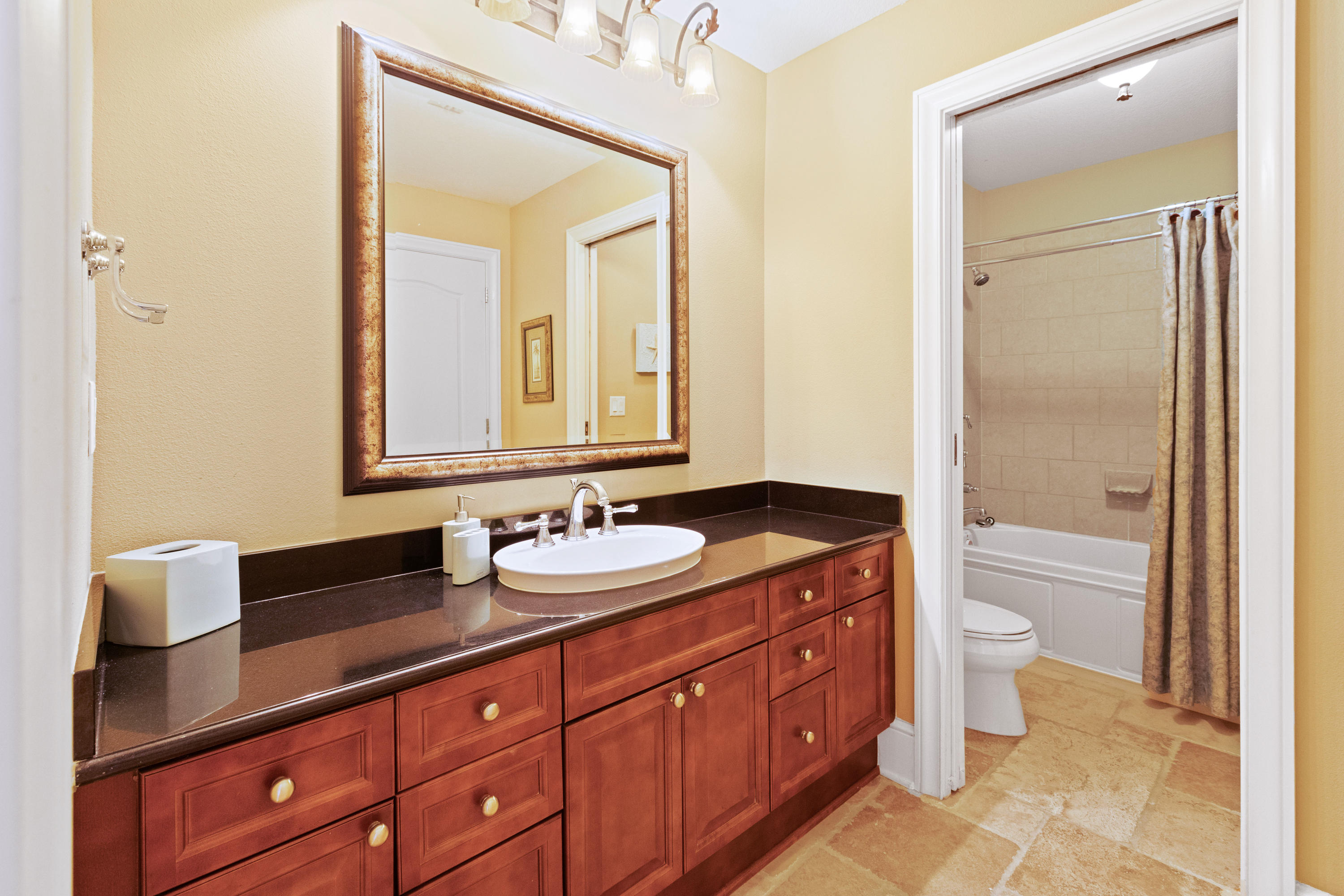 BELLA RIVA - Residential