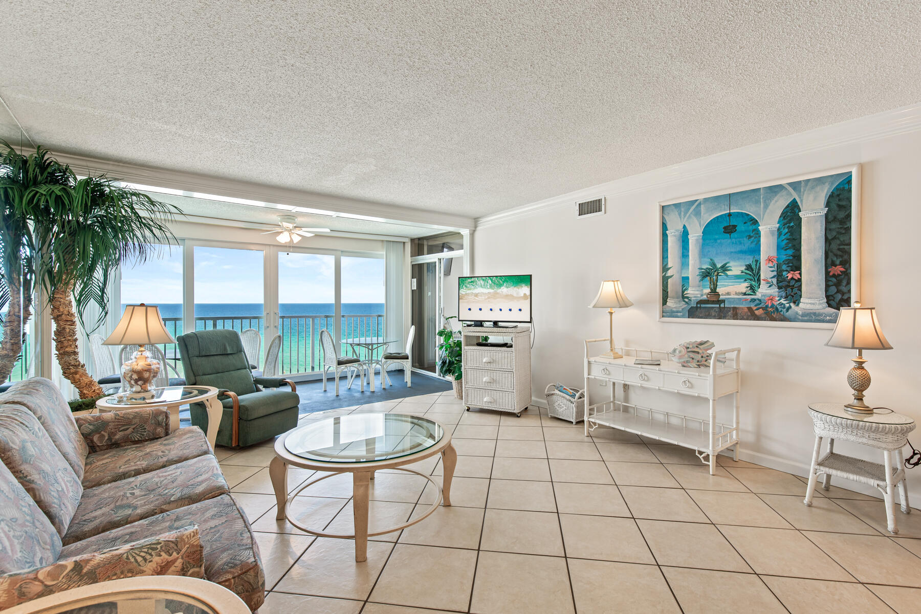 SHORELINE TOWERS 2 - Residential