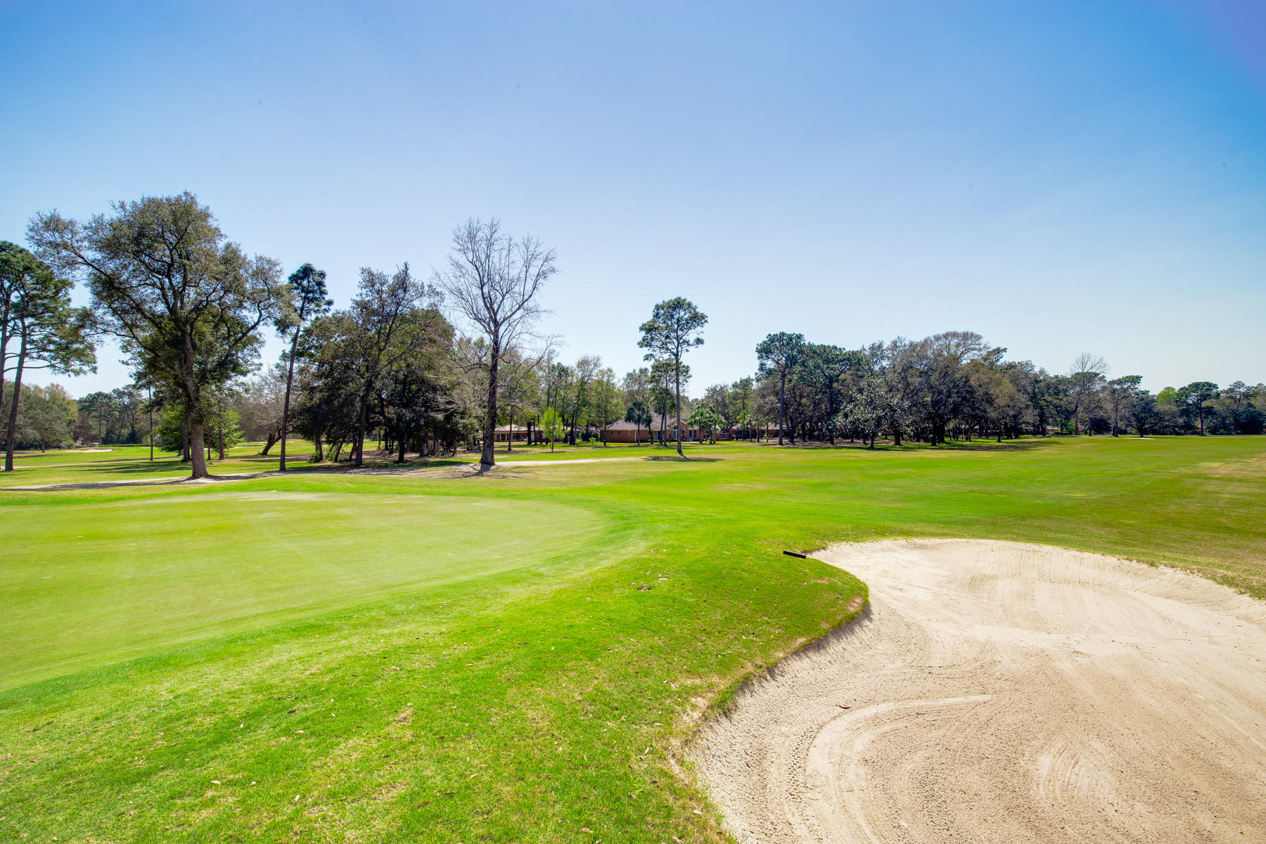 ROCKY BAYOU COUNTRY CLUB ESTATES 1 - Residential