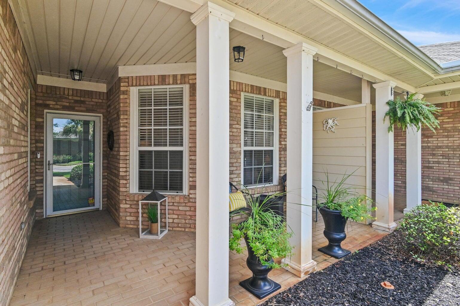 DIAMOND LAKES - Residential Lease