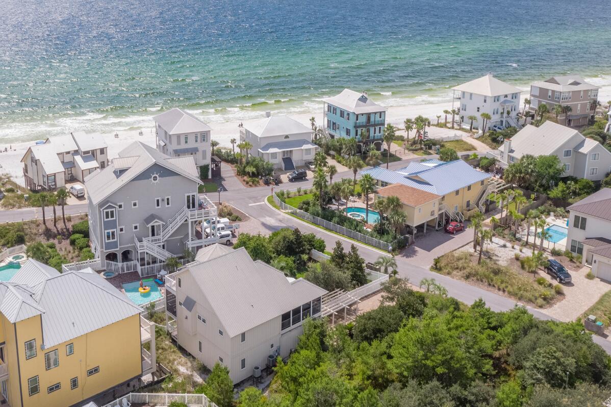 GULF TRACE - Residential