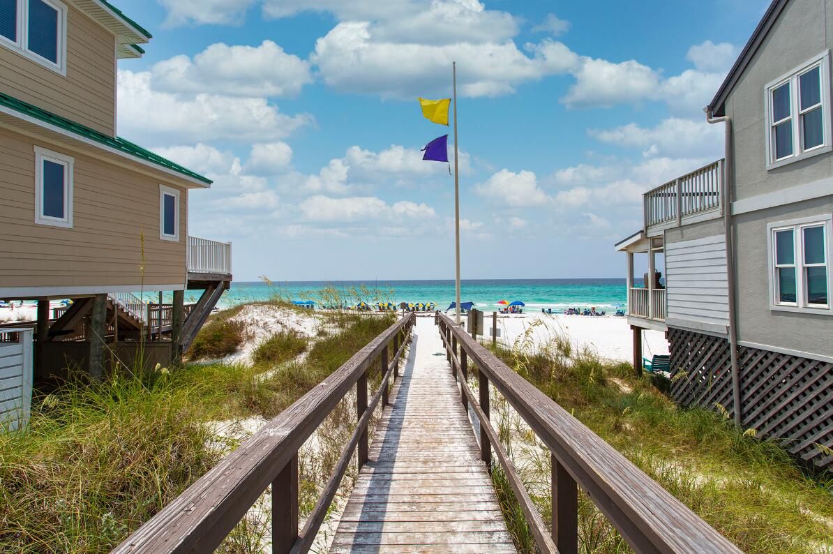 GULF TRACE - Residential