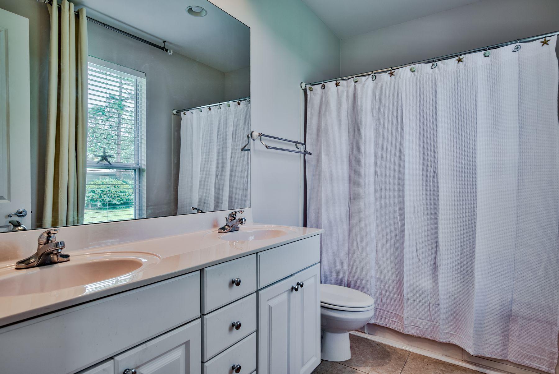 CRYSTAL LAKE AT SANDESTIN - Residential